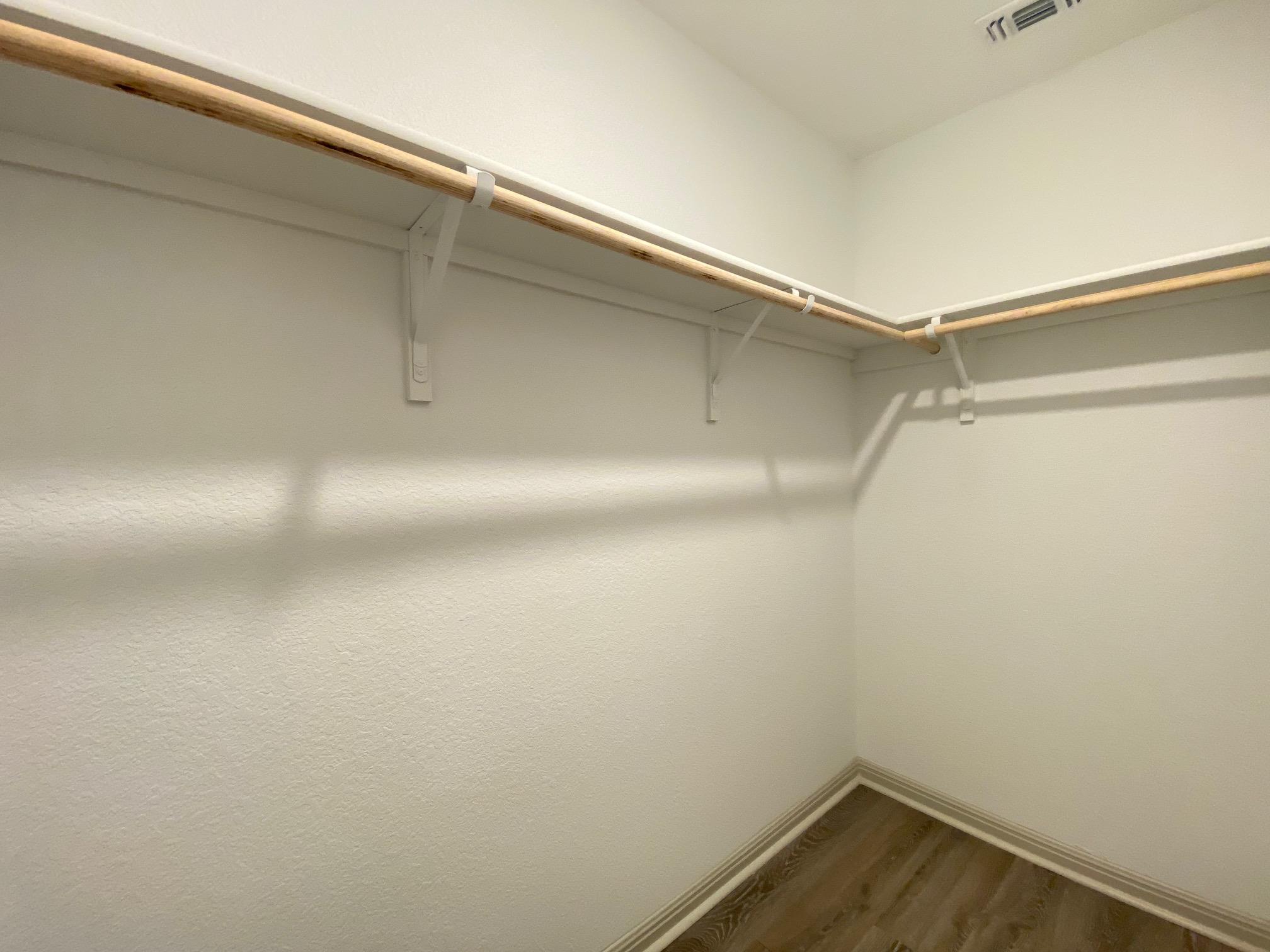 130 Fort Clark Springs Dr, Hutto, TX 78634