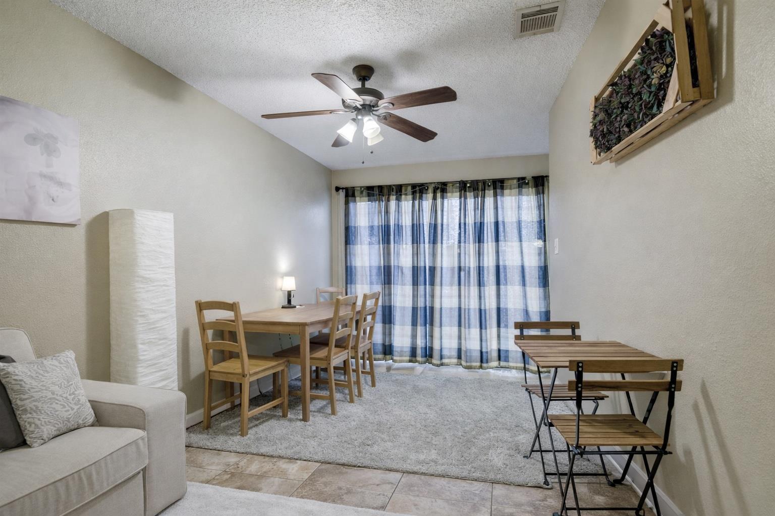 2409 Leon St # 102, Austin, TX 78705