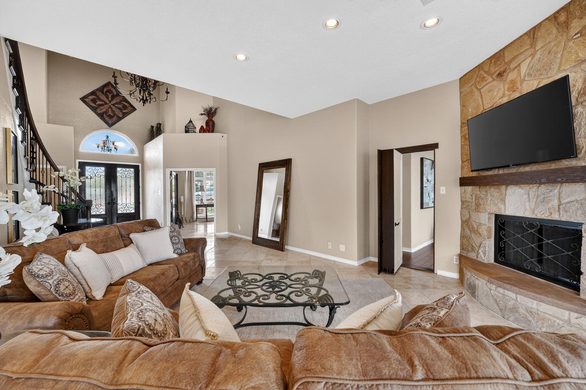 112 Big Sky Dr, Horseshoe Bay, TX 78657