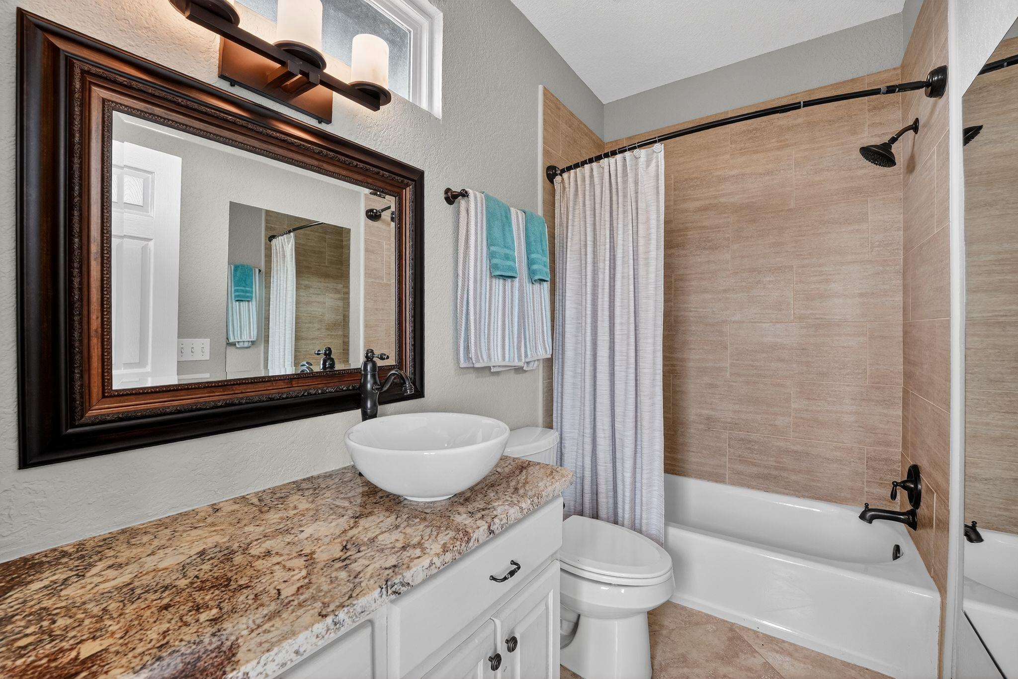 112 Big Sky Dr, Horseshoe Bay, TX 78657