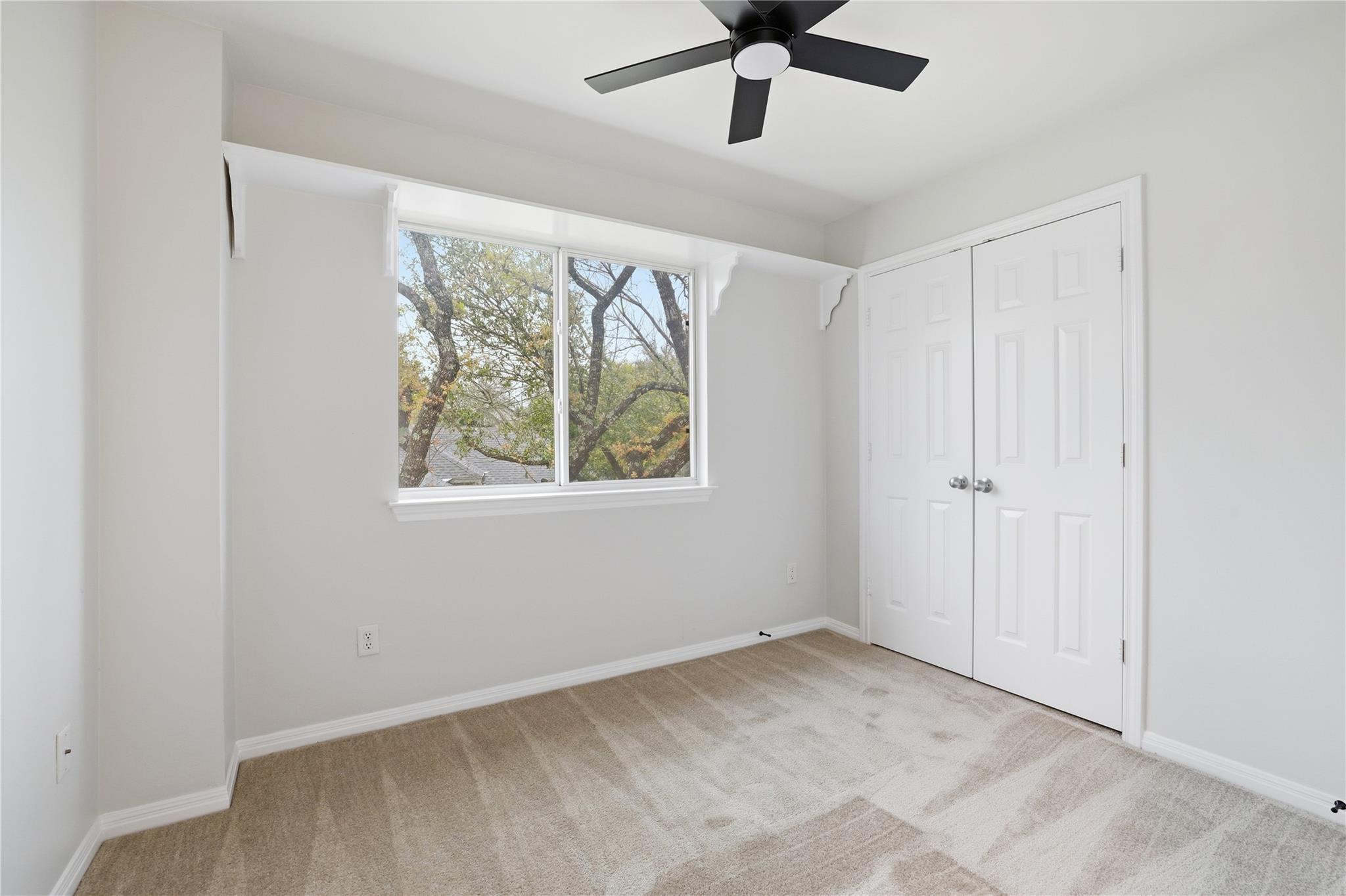 304 Oakcrest Dr, Cedar Park, TX 78613