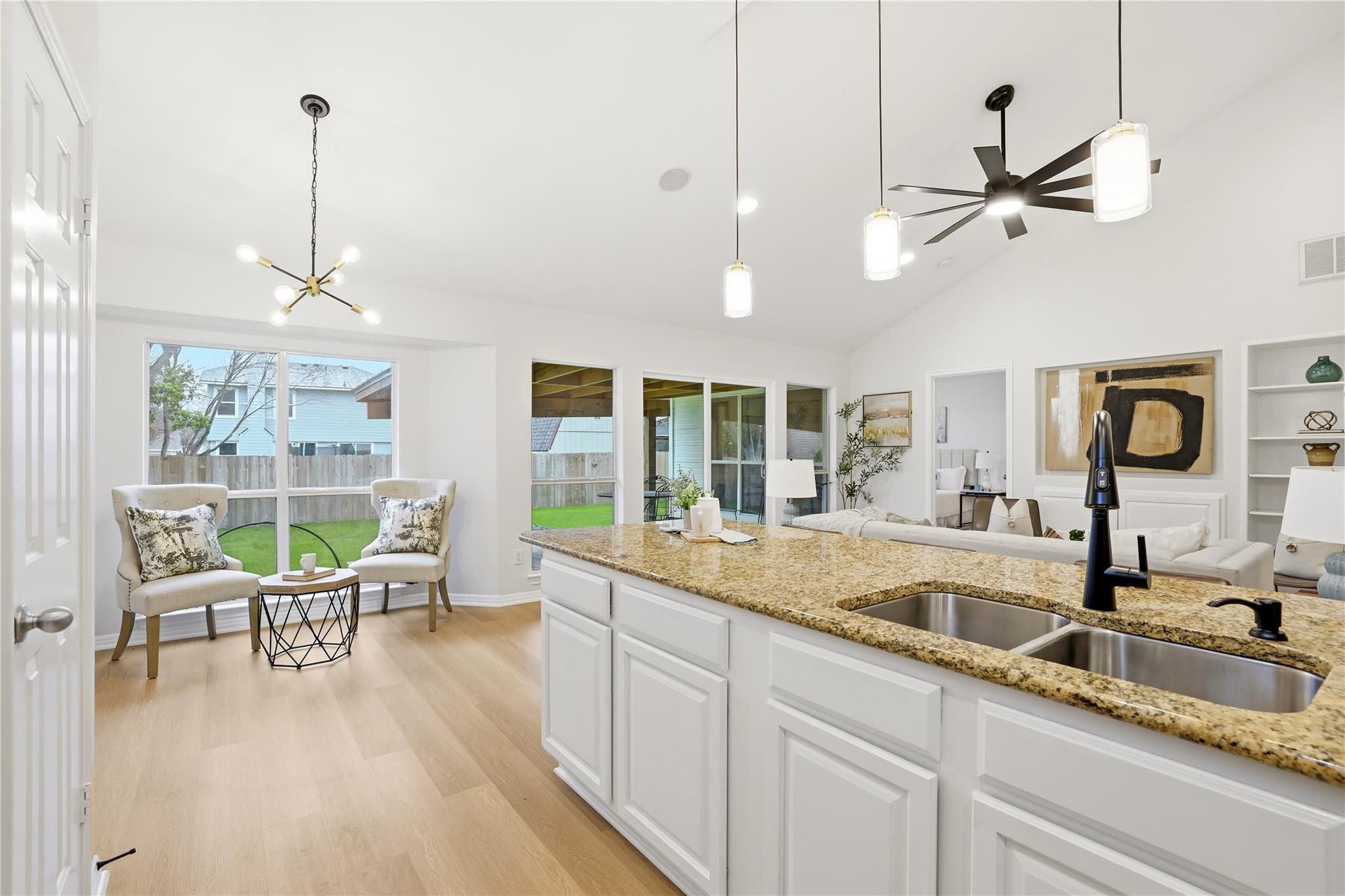 304 Oakcrest Dr, Cedar Park, TX 78613