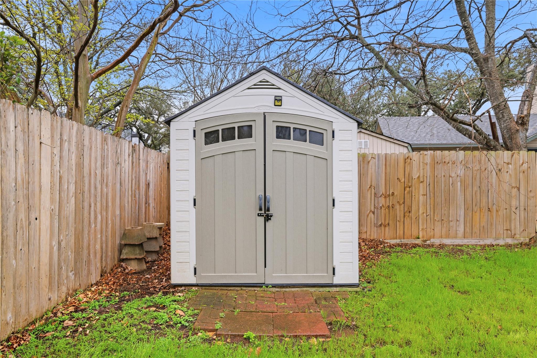 304 Oakcrest Dr, Cedar Park, TX 78613