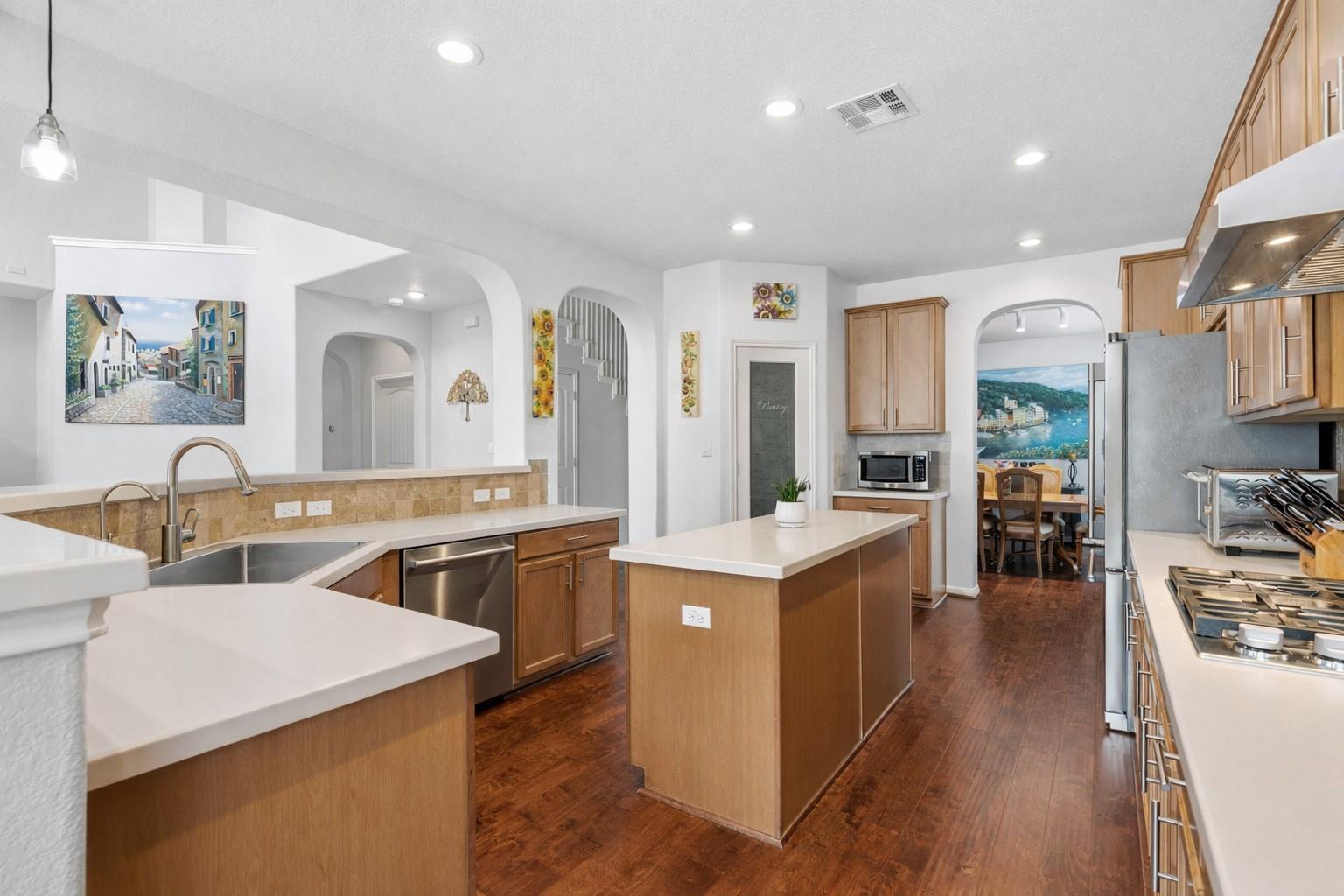 7817 Oteka Cv, Austin, TX 78735