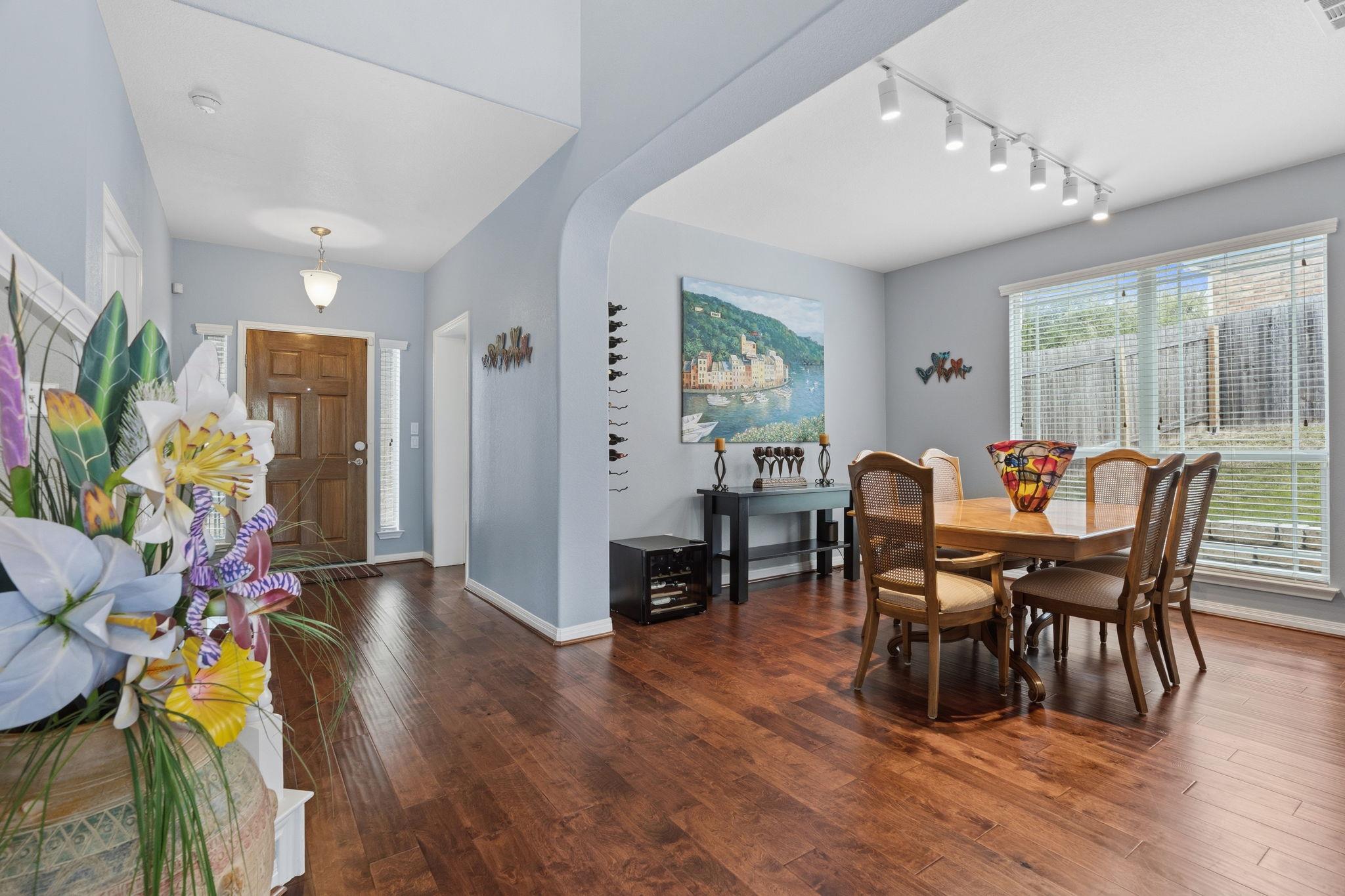 7817 Oteka Cv, Austin, TX 78735