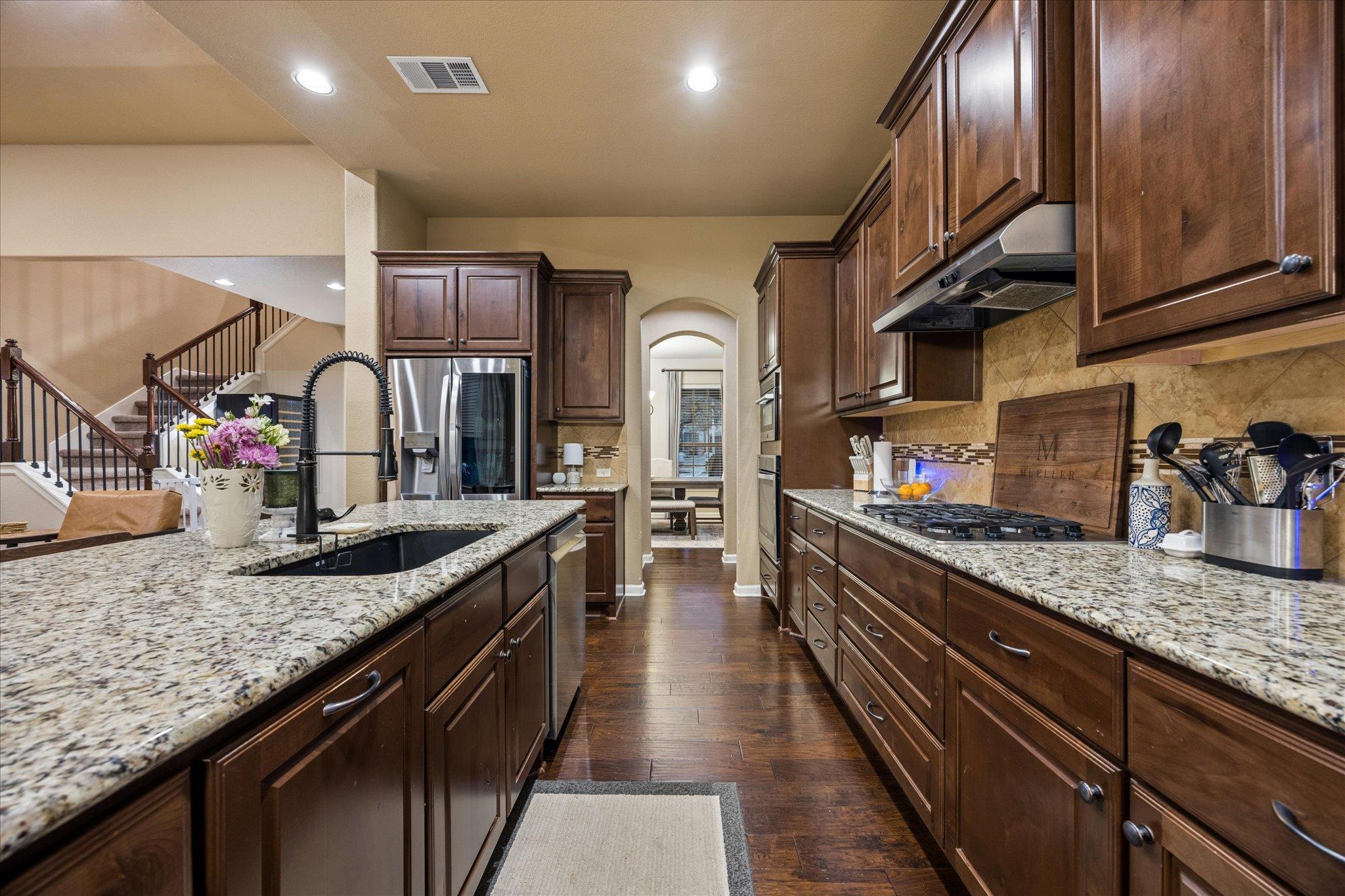 2307 Parksville Way, Cedar Park, TX 78613