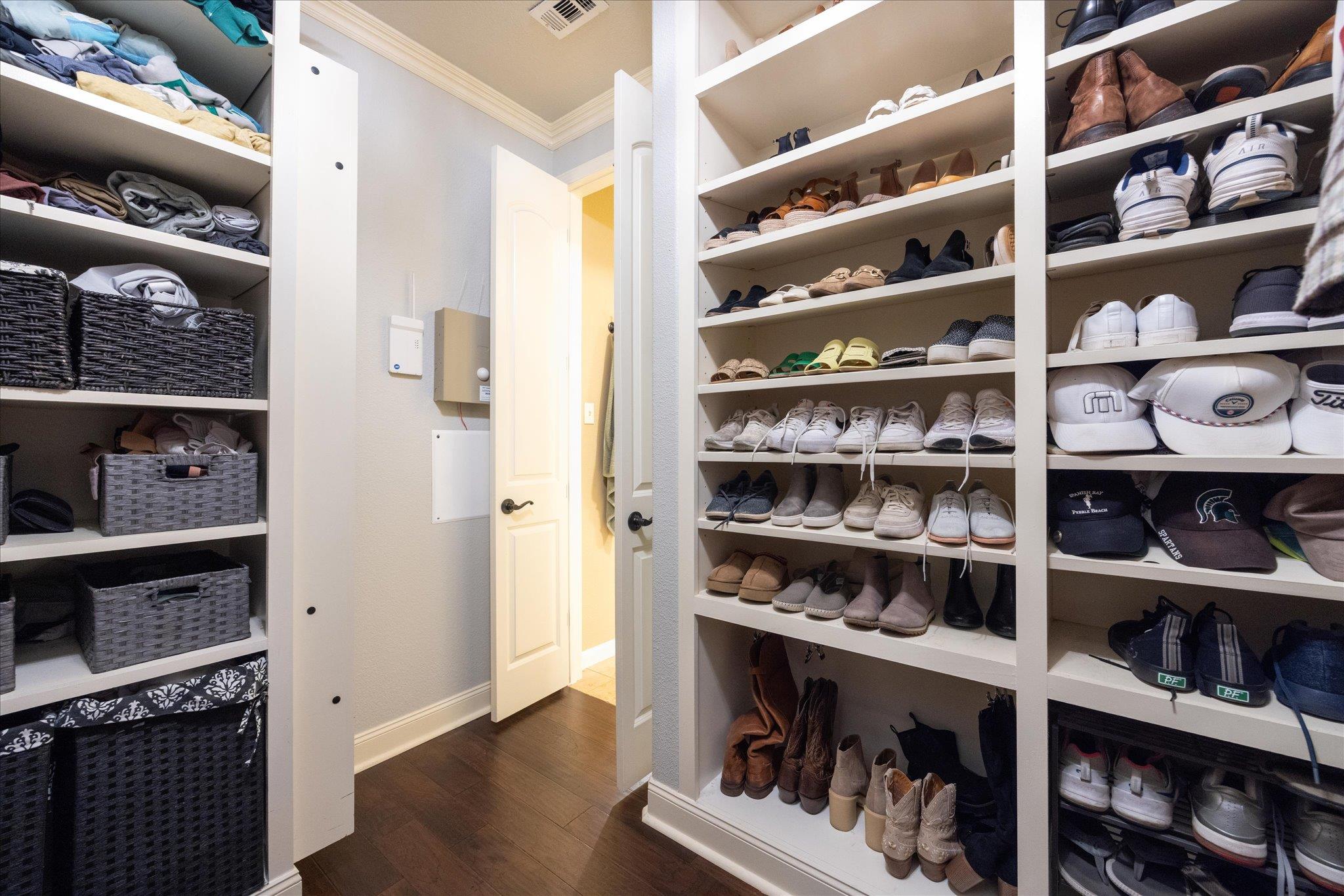 2307 Parksville Way, Cedar Park, TX 78613