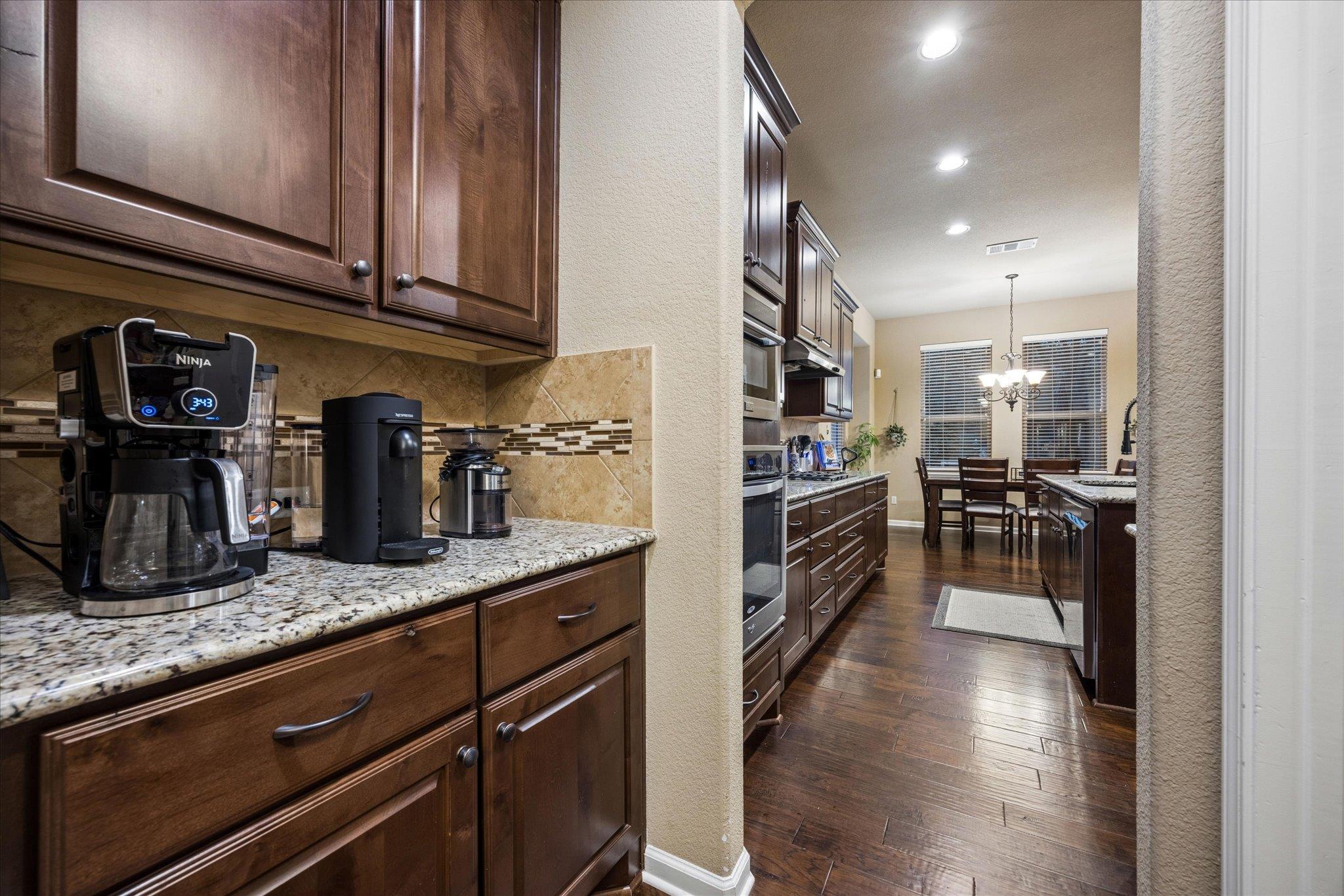 2307 Parksville Way, Cedar Park, TX 78613