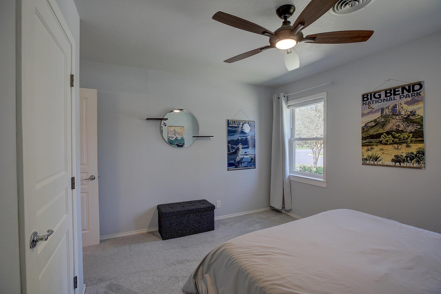 1902 E 18th St, Georgetown, TX 78626