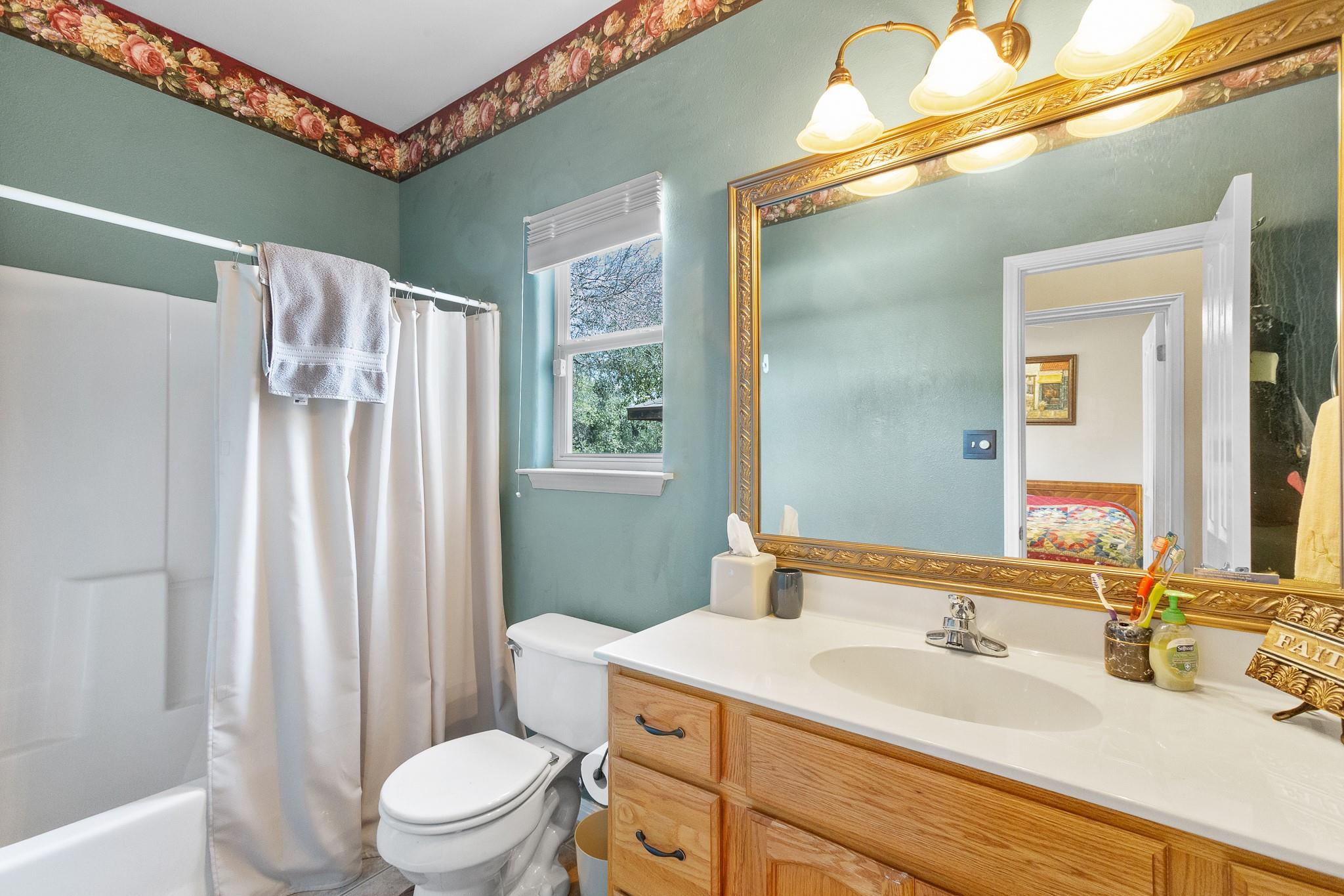 51 Long Bow Ln, Wimberley, TX 78676