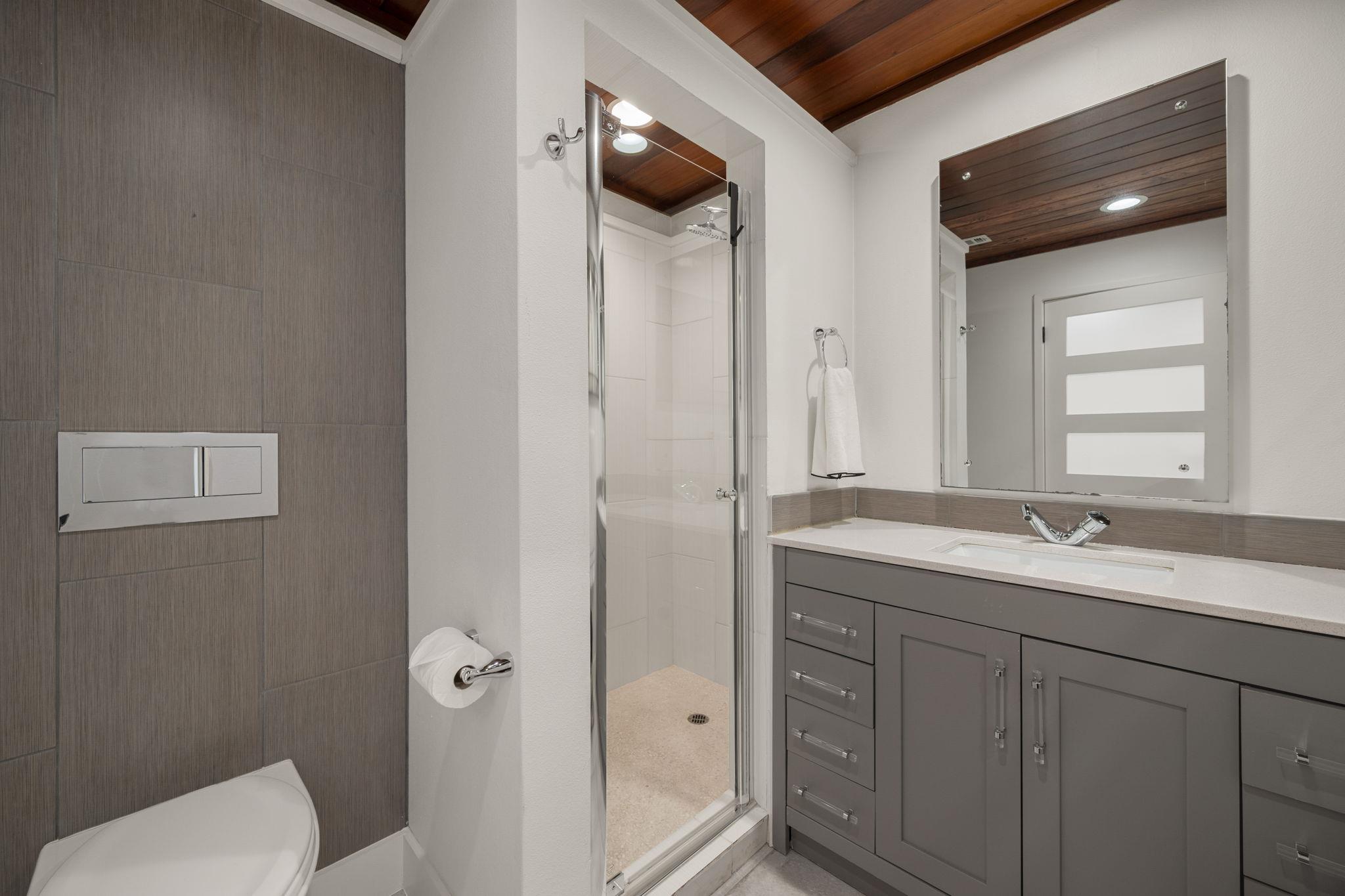 5804 Highland Pass, Austin, TX 78731