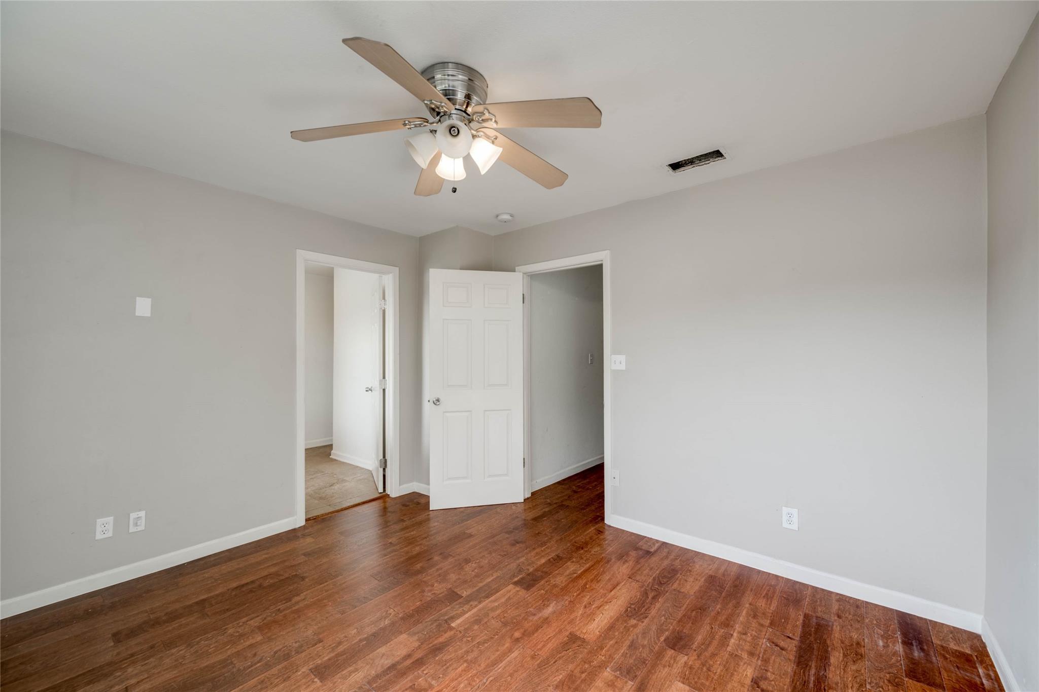 2101 Polaris Ave # 8, Austin, TX 78757