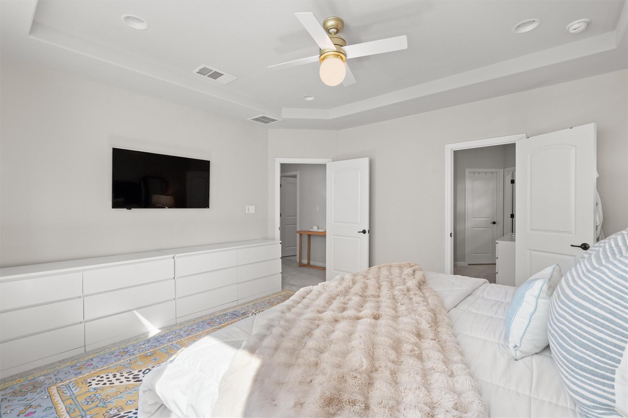 1940 Blue River Dr, Leander, TX 78641