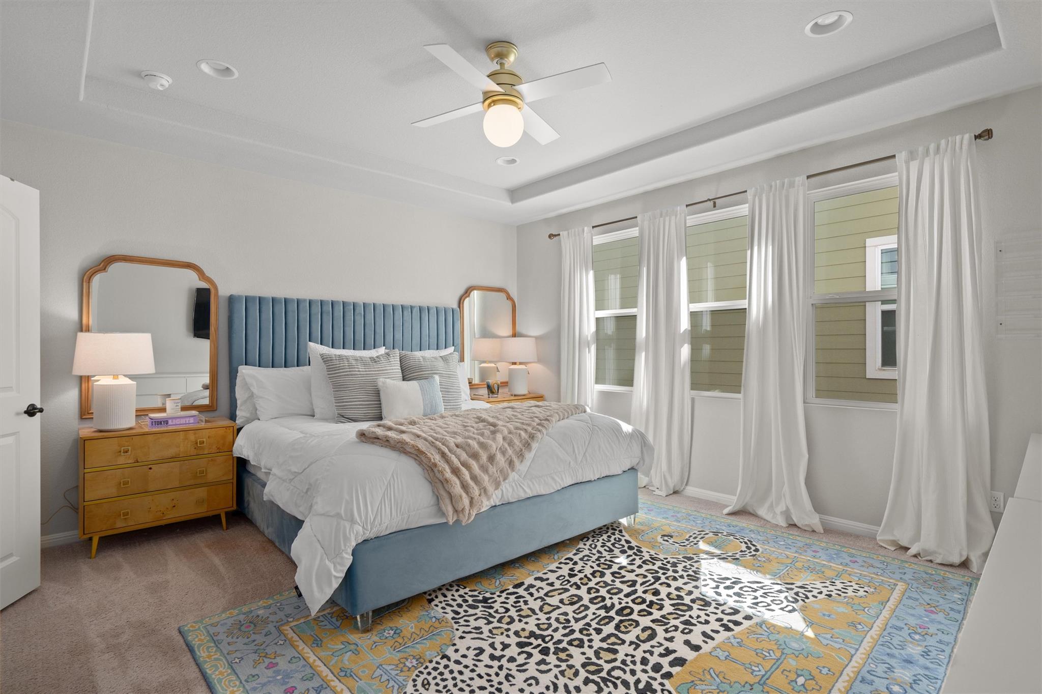 1940 Blue River Dr, Leander, TX 78641