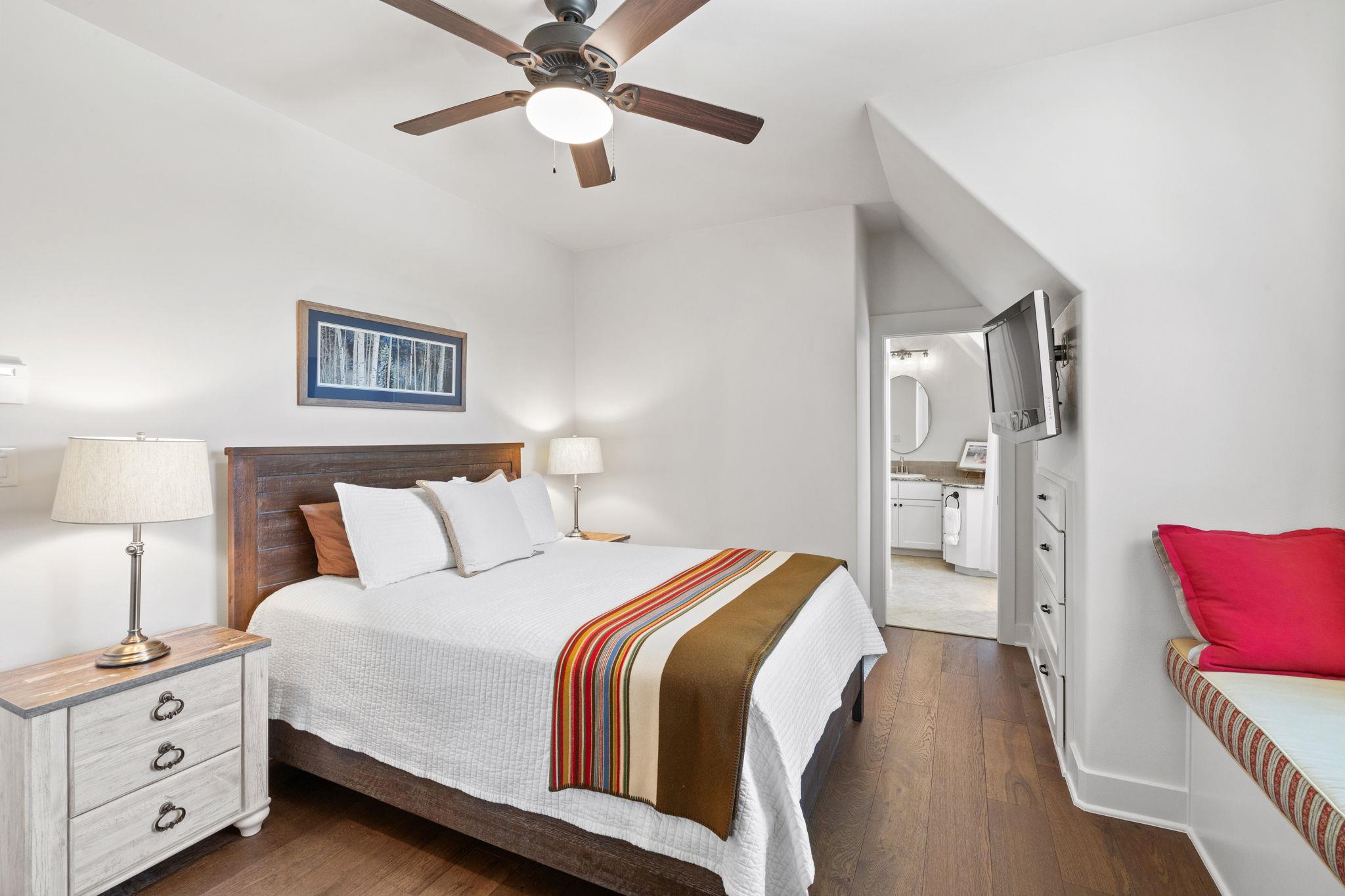 6058 Mustang Valley Trl, Wimberley, TX 78676