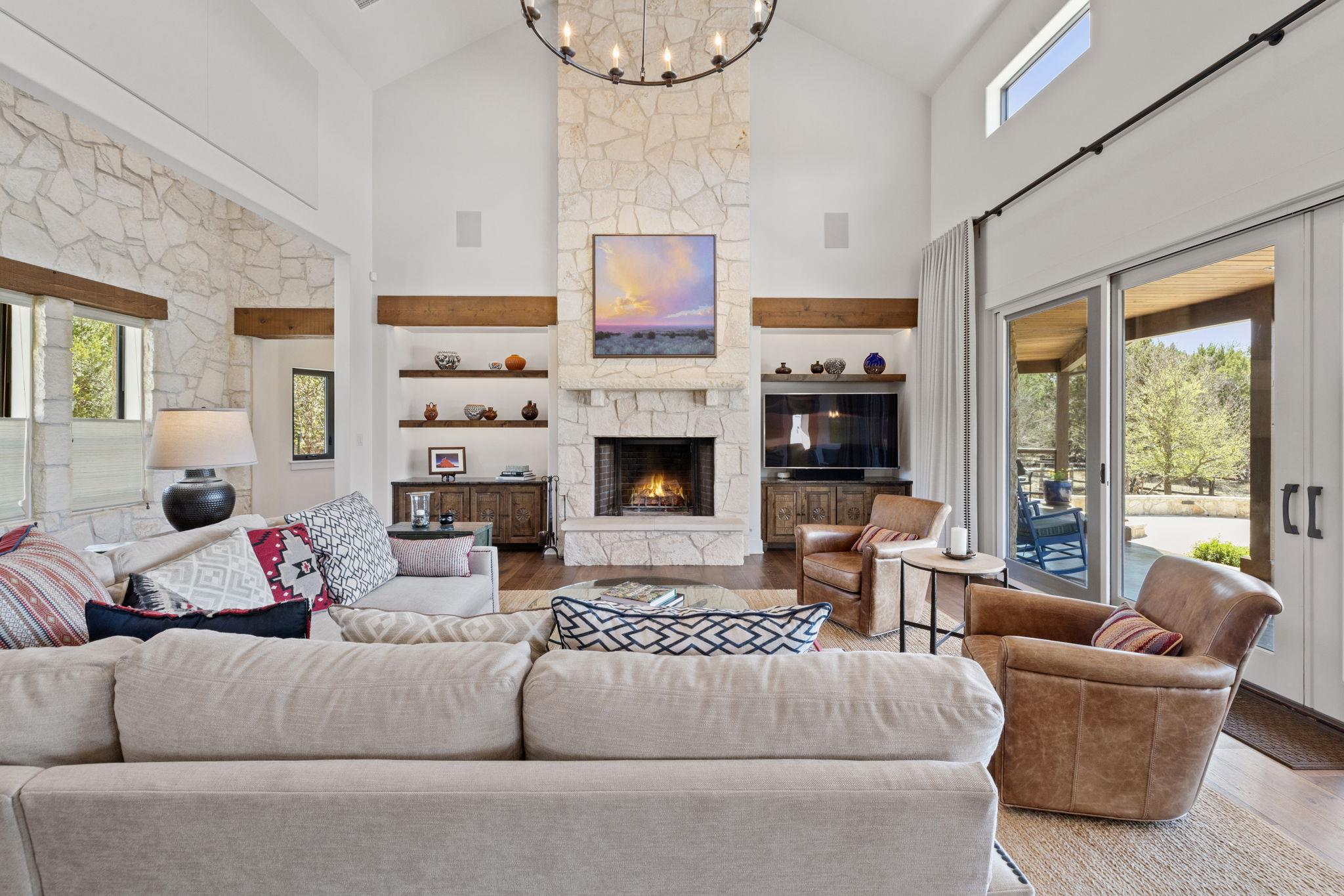 6058 Mustang Valley Trl, Wimberley, TX 78676