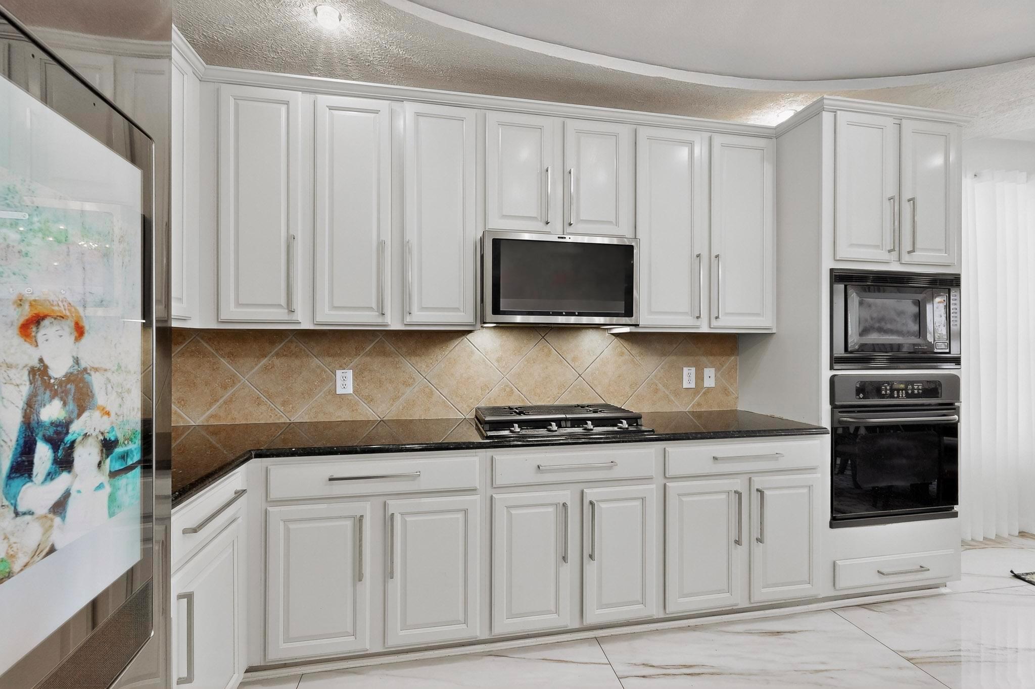 301 S Lynnwood Trl, Cedar Park, TX 78613