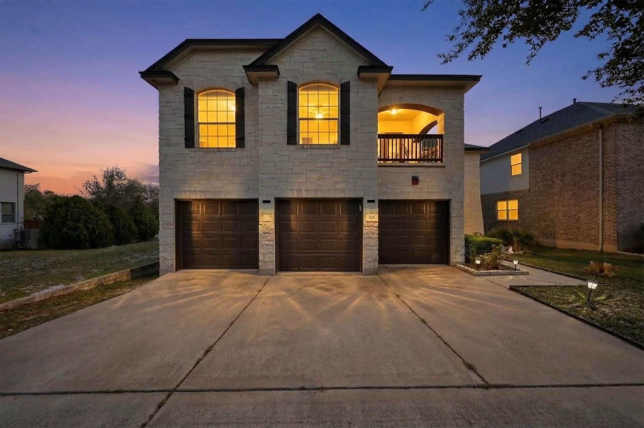 301 S Lynnwood Trl, Cedar Park, TX 78613