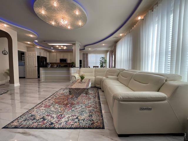 301 S Lynnwood Trl, Cedar Park, TX 78613