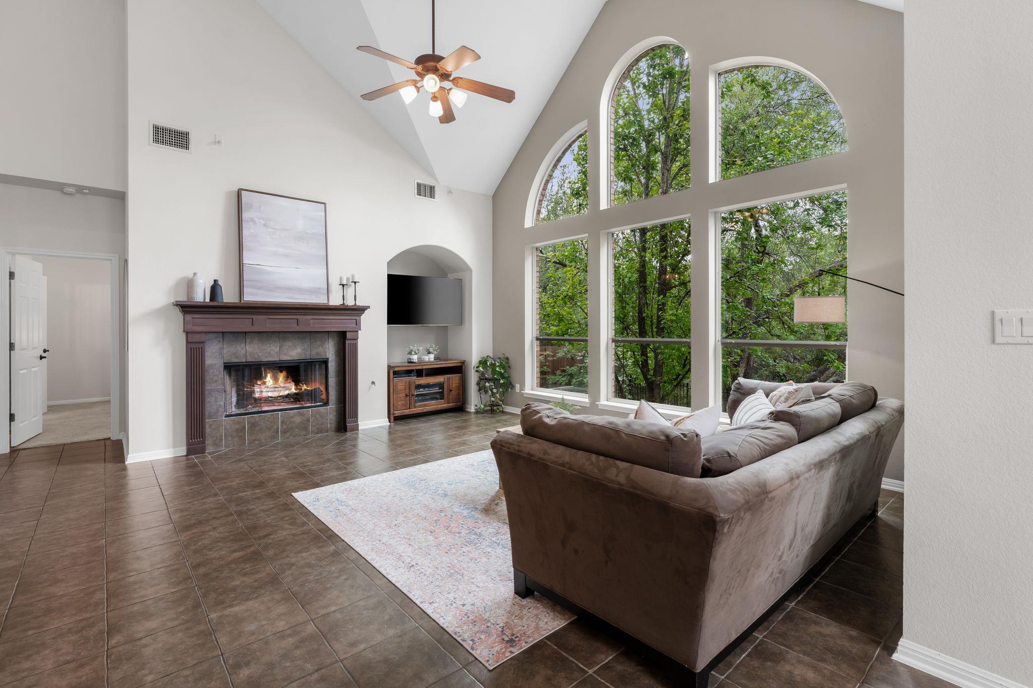 2508 Lipizzan Dr, Austin, TX 78732