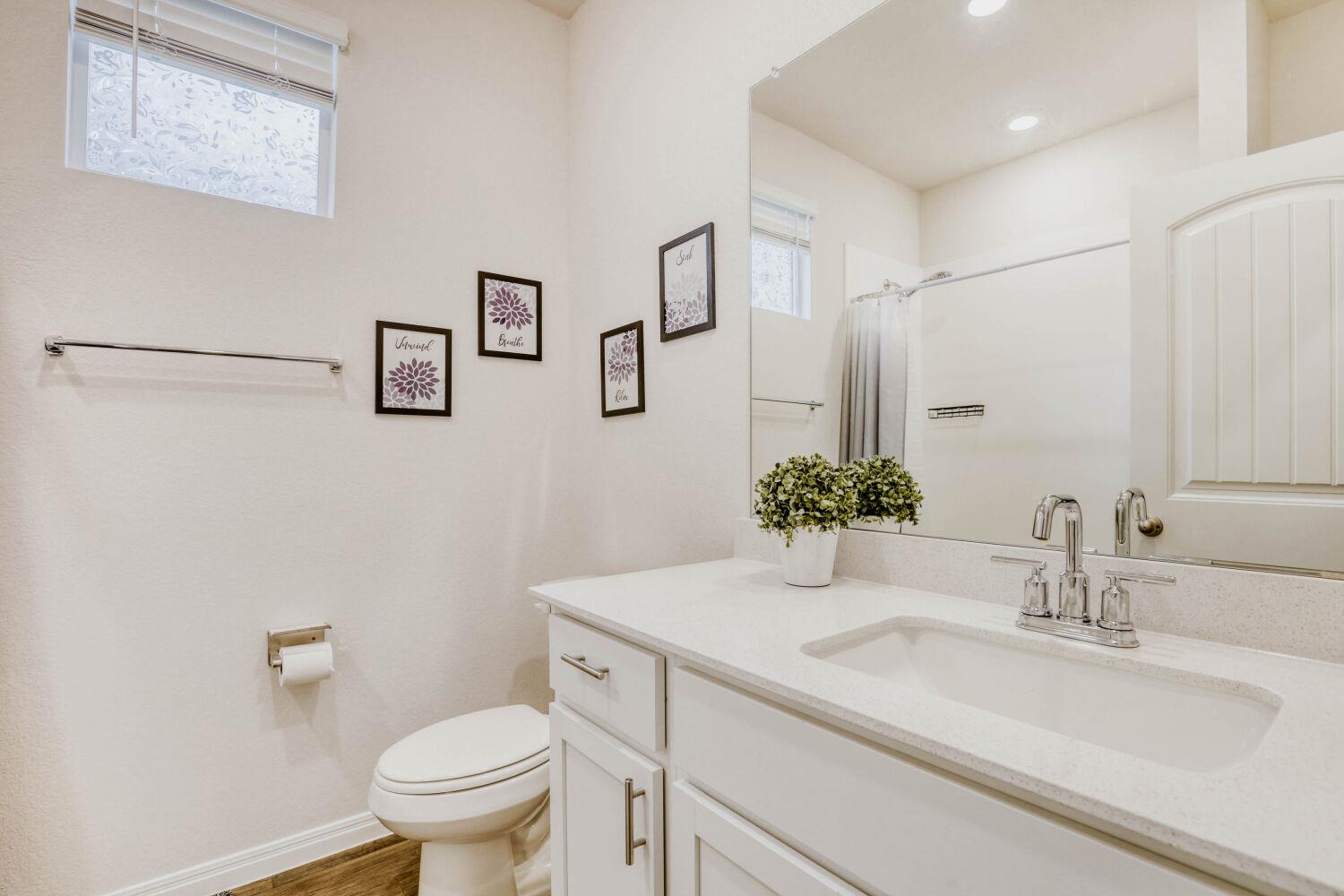 351 Town Lake Bnd, Kyle, TX 78640