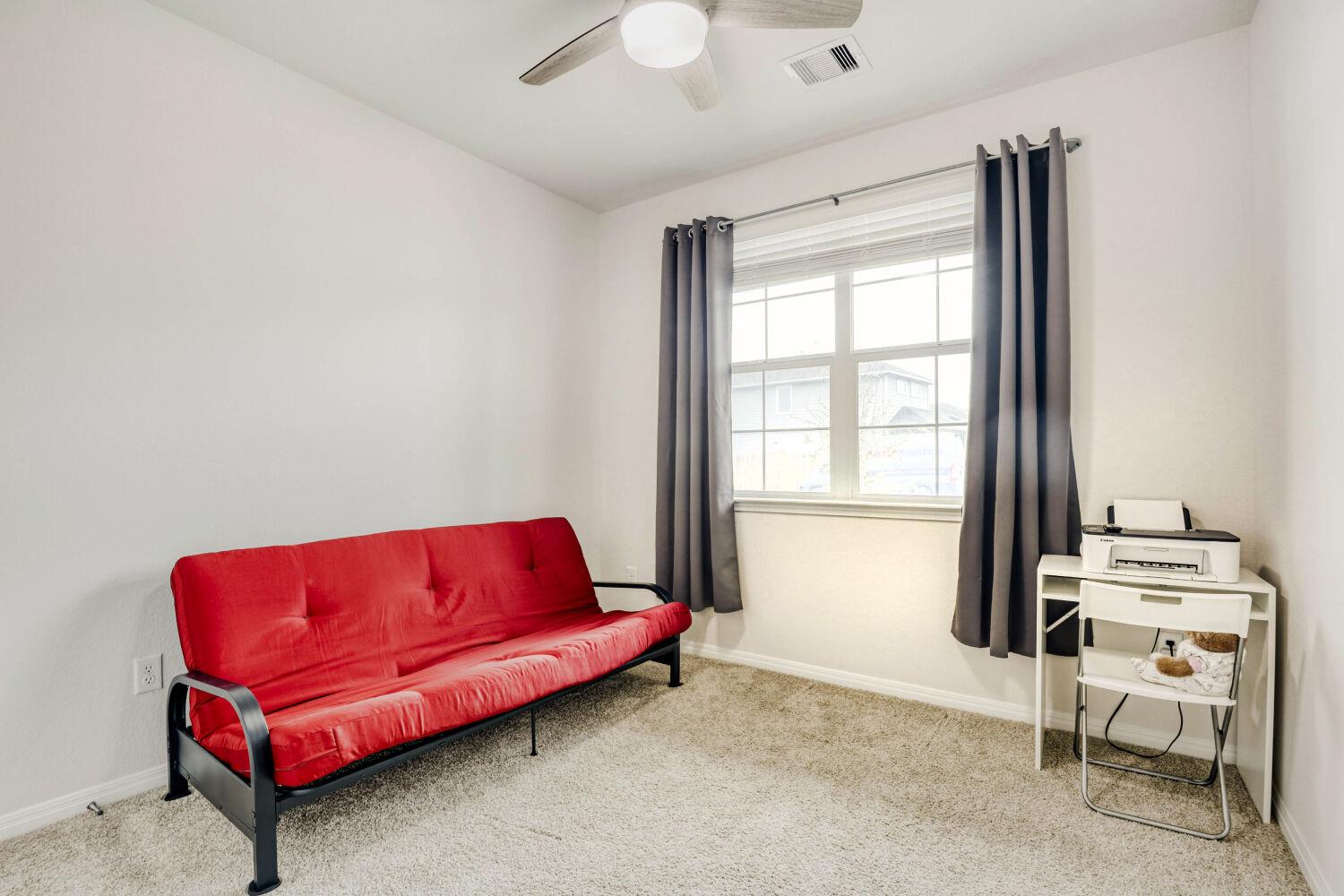 351 Town Lake Bnd, Kyle, TX 78640