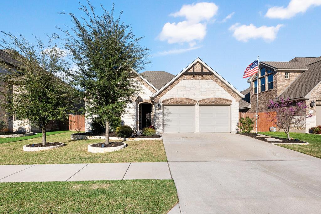 2306 Ambling Trl, Georgetown, TX 78628