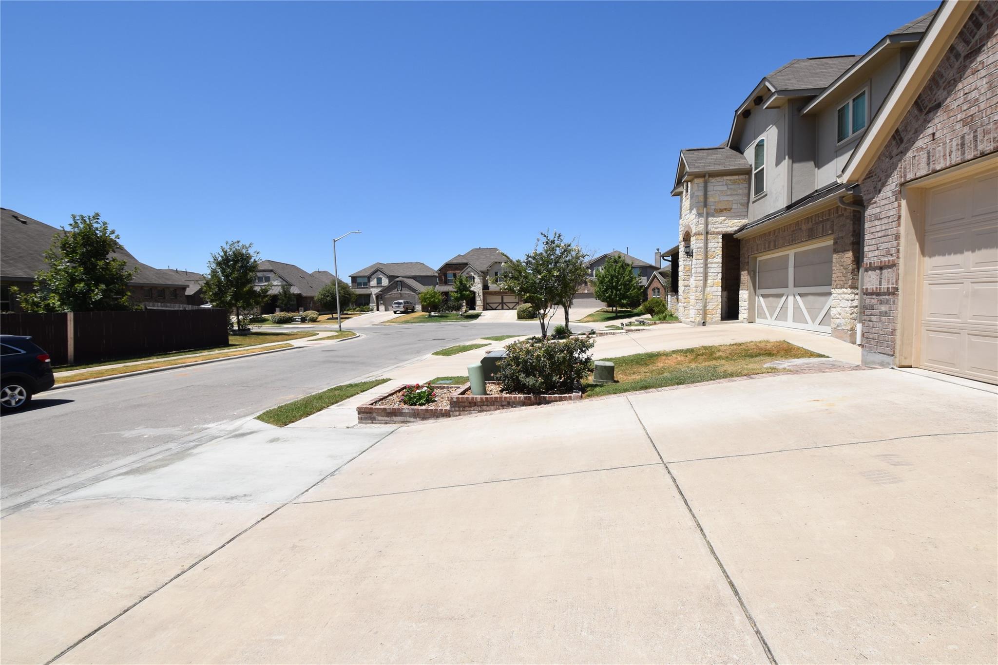 221 Joseph DR Joseph Dr, Buda, TX 78610