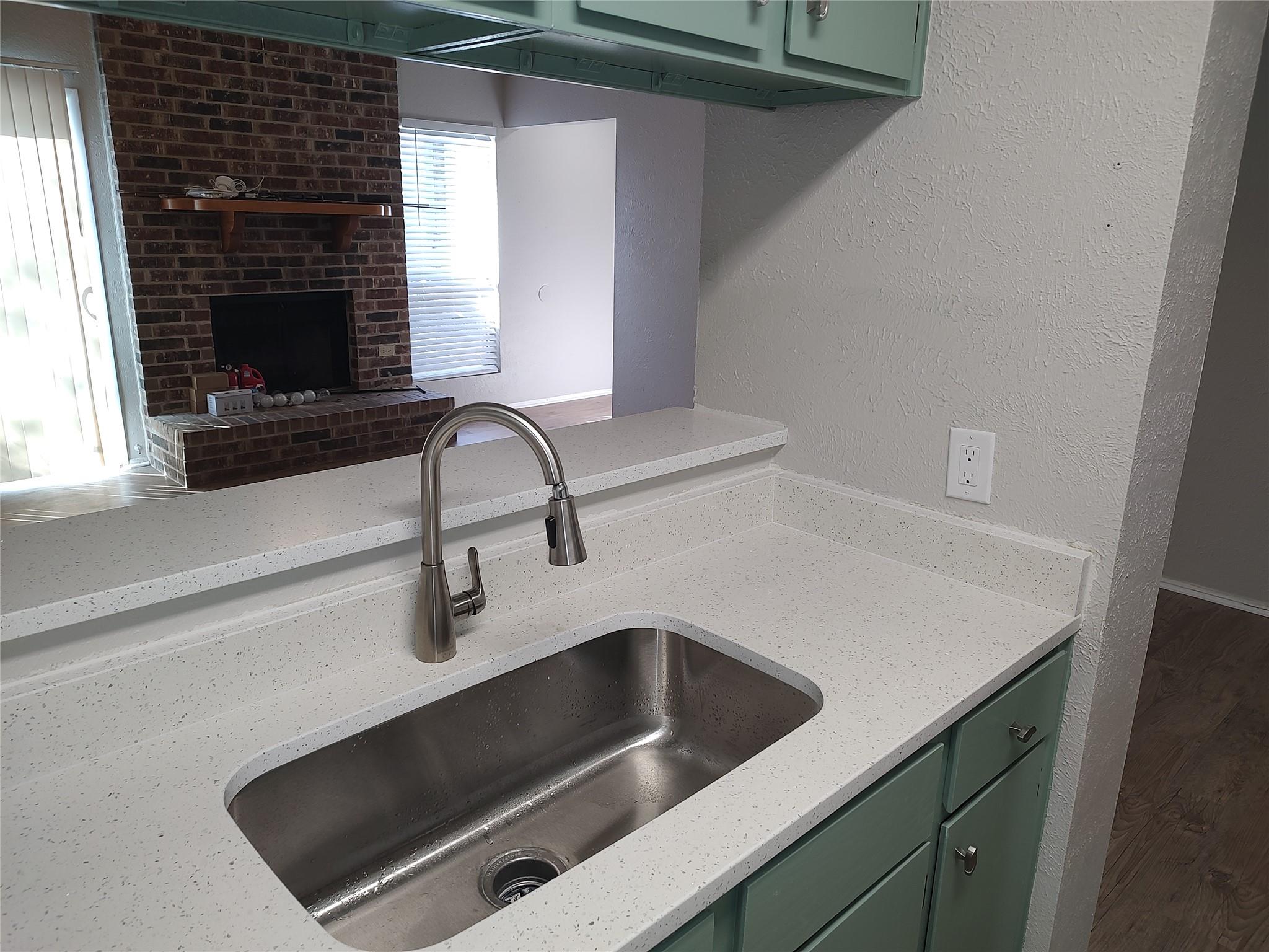 7105 Treasure Cv # 14, Austin, TX 78745