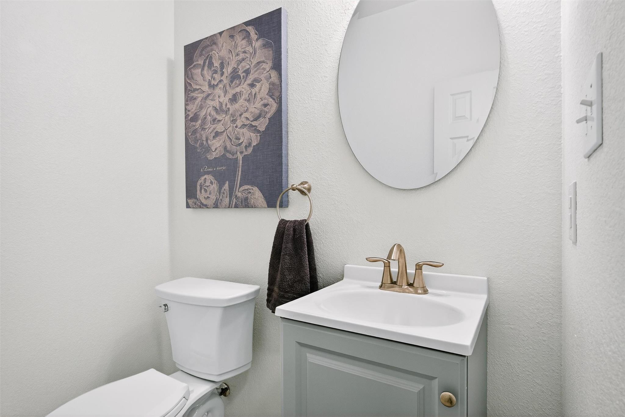 9201 Ovalla Dr, Austin, TX 78749