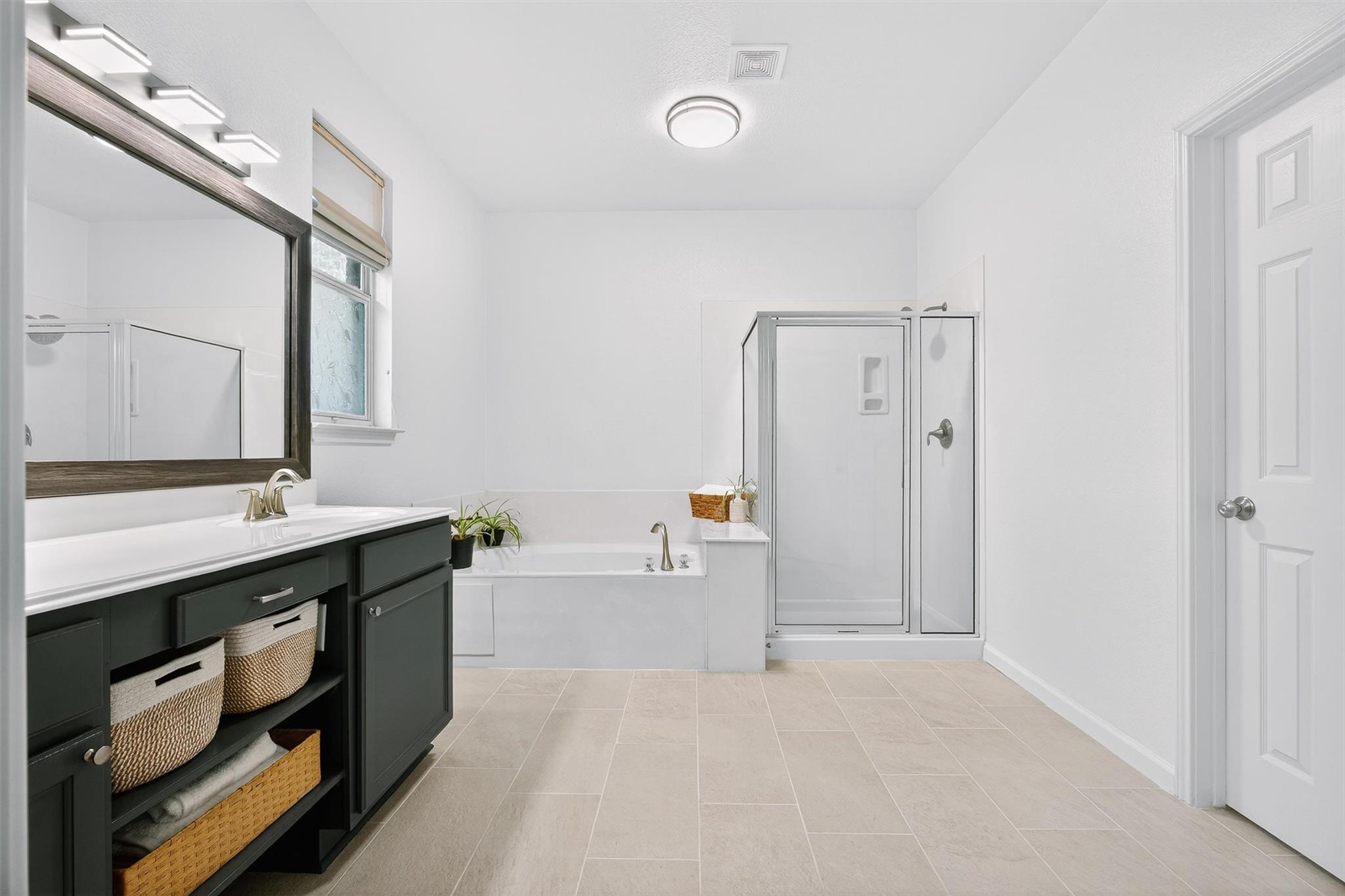 9201 Ovalla Dr, Austin, TX 78749