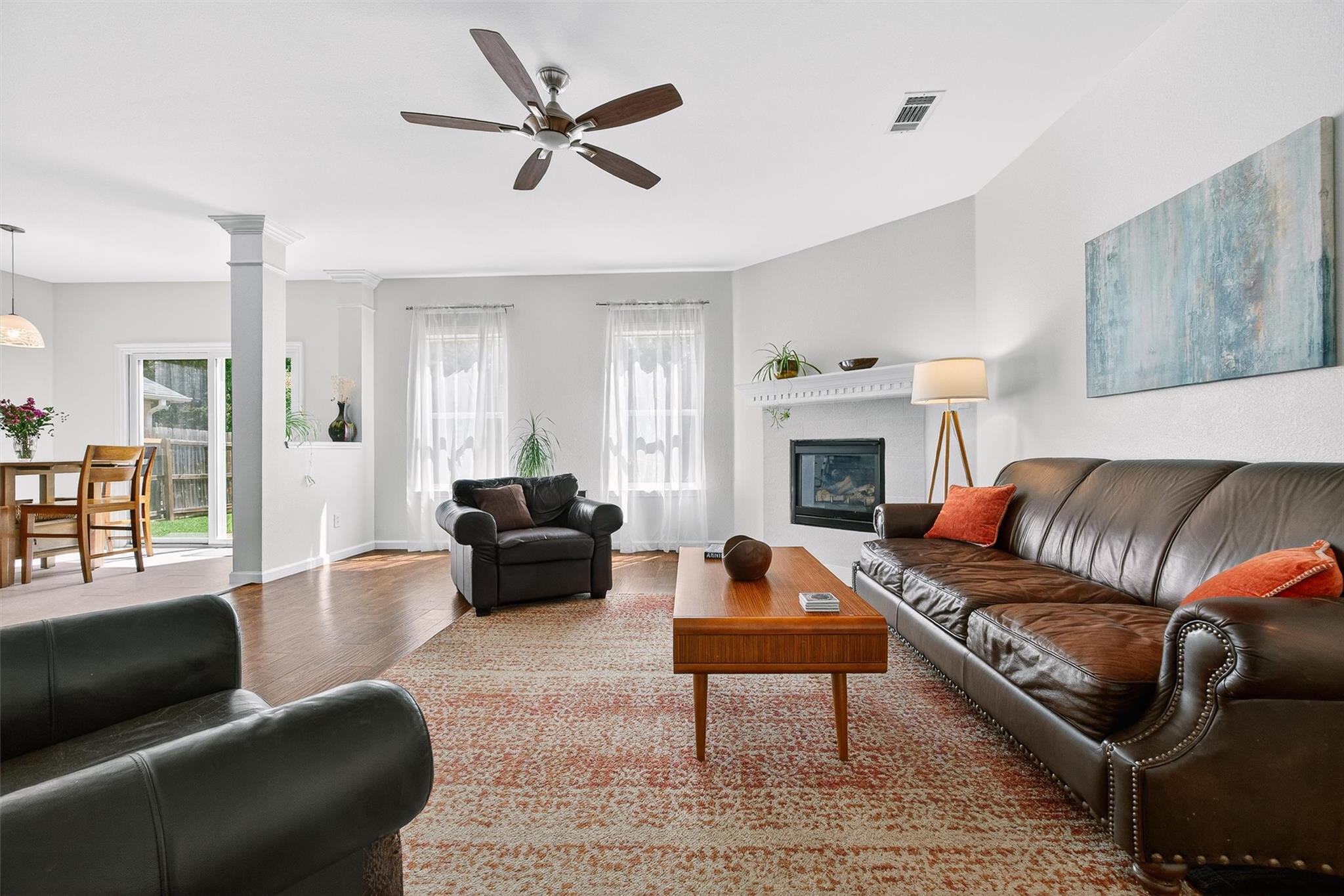 9201 Ovalla Dr, Austin, TX 78749