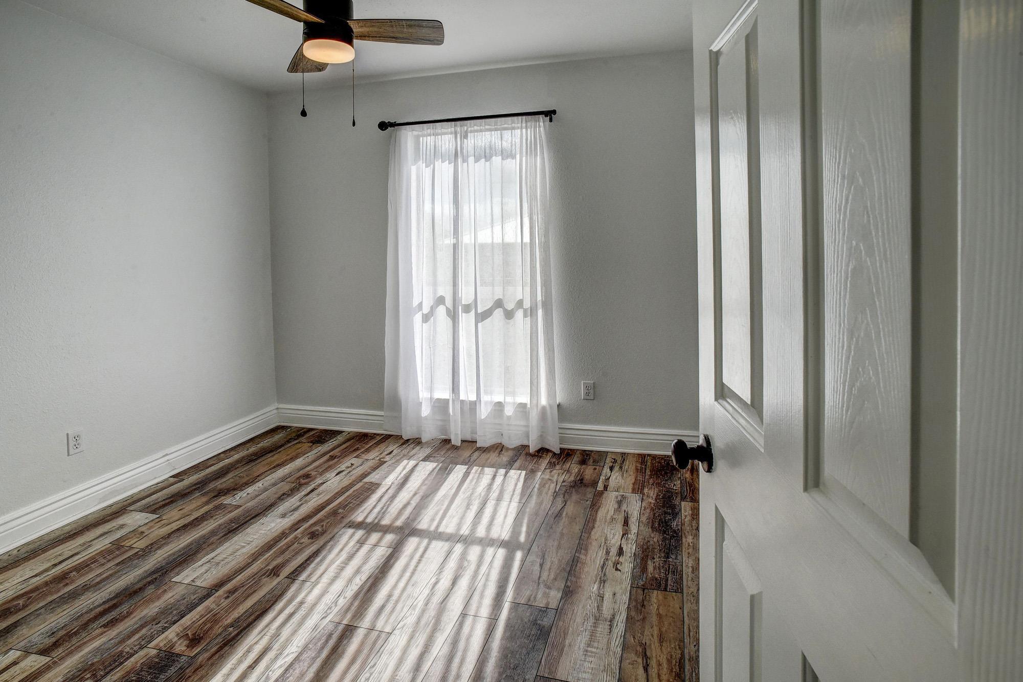 250 Shelley Ln, San Marcos, TX 78666