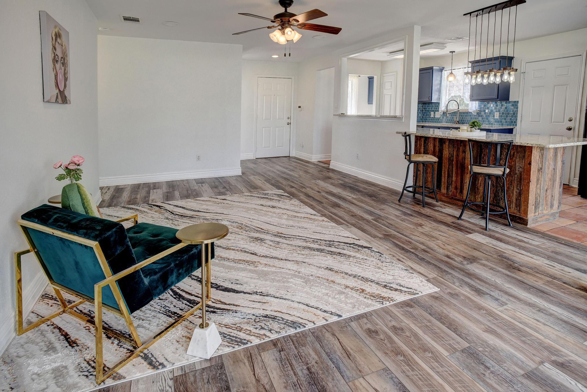 250 Shelley Ln, San Marcos, TX 78666