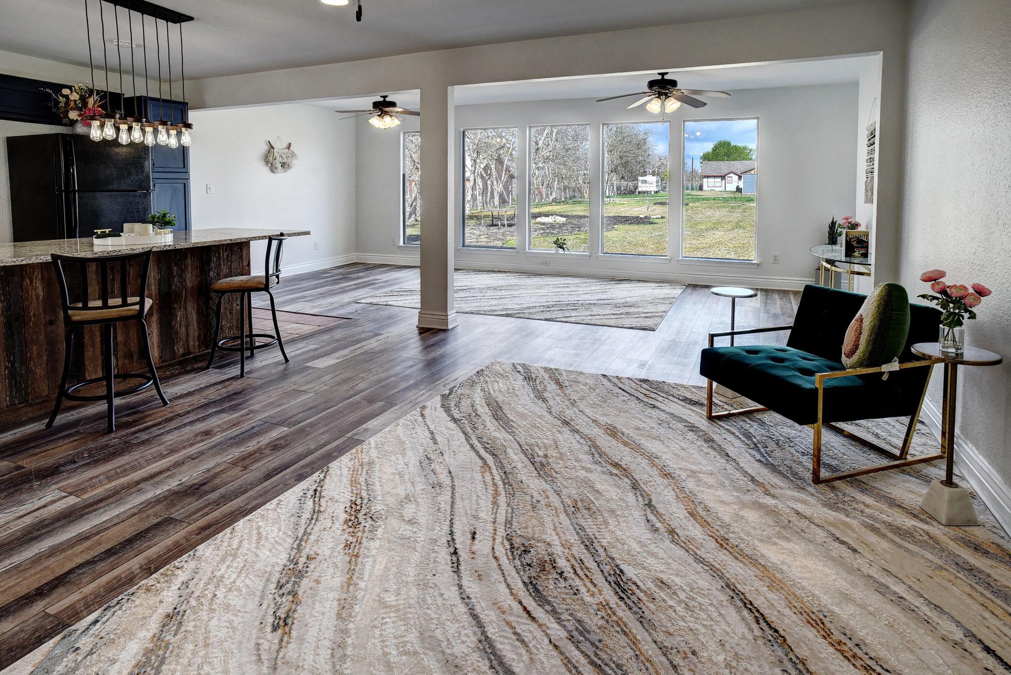 250 Shelley Ln, San Marcos, TX 78666