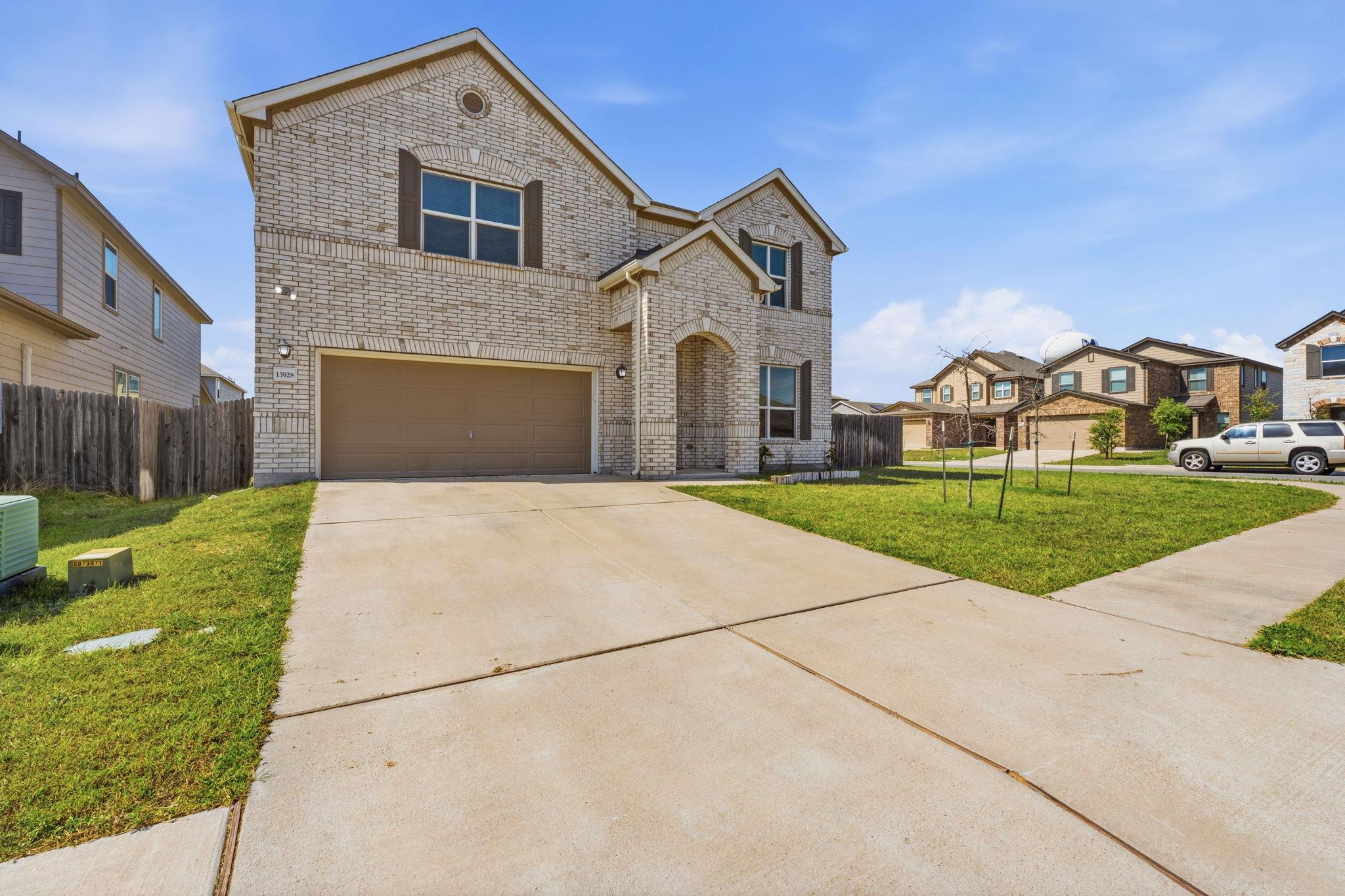 13928 Inaugural St, Manor, TX 78653
