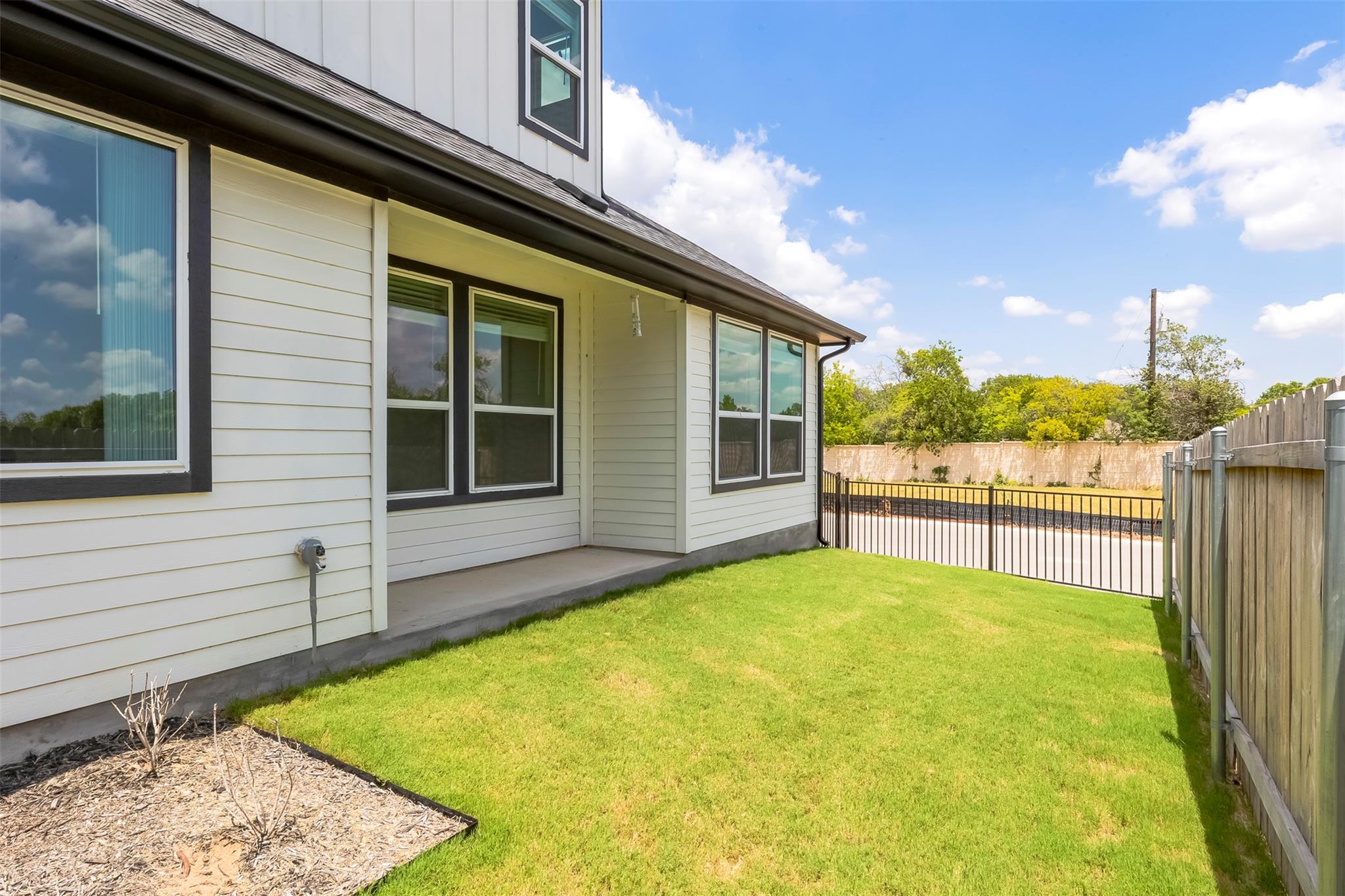 2600 Gattis School Rd # 401, Round Rock, TX 78664