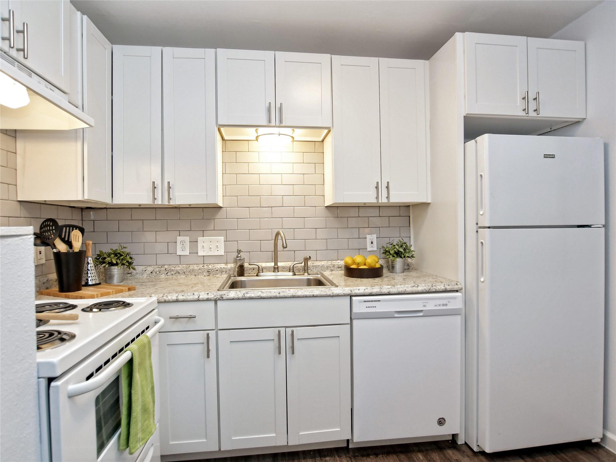 1840 Burton Dr # 109, Austin, TX 78741