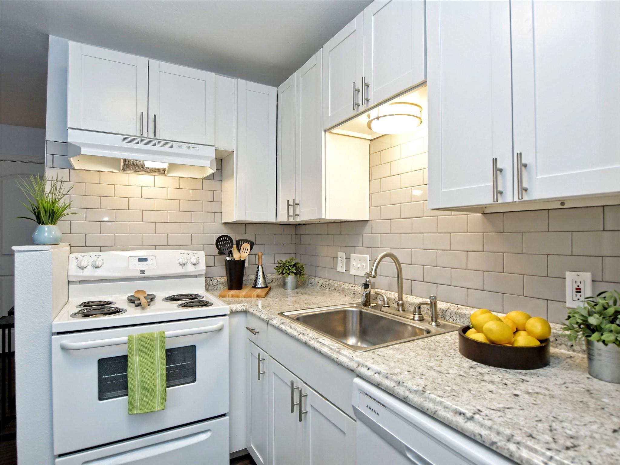 1840 Burton Dr # 109, Austin, TX 78741