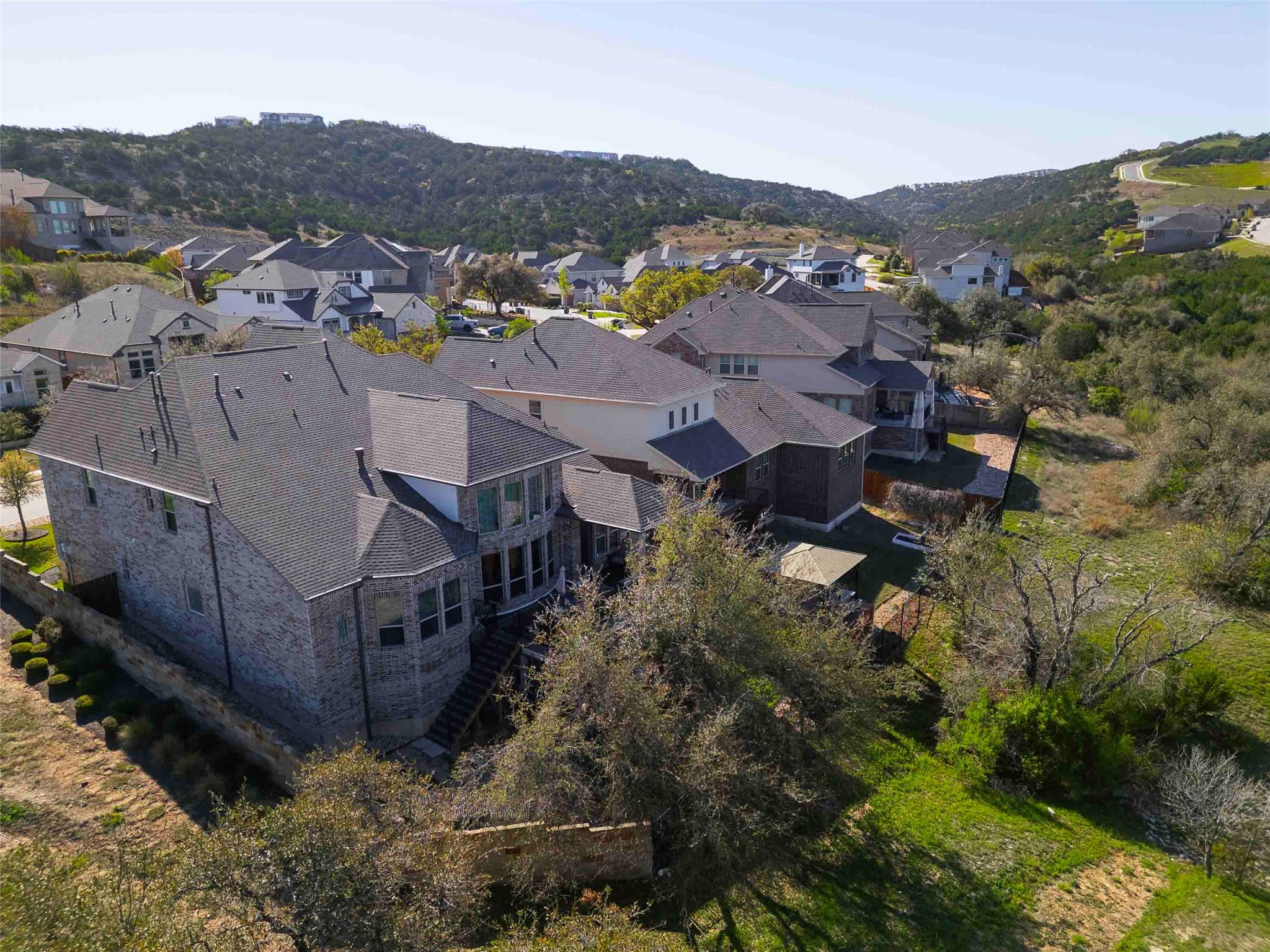 17821 Limestone Spring Ln, Austin, TX 78738