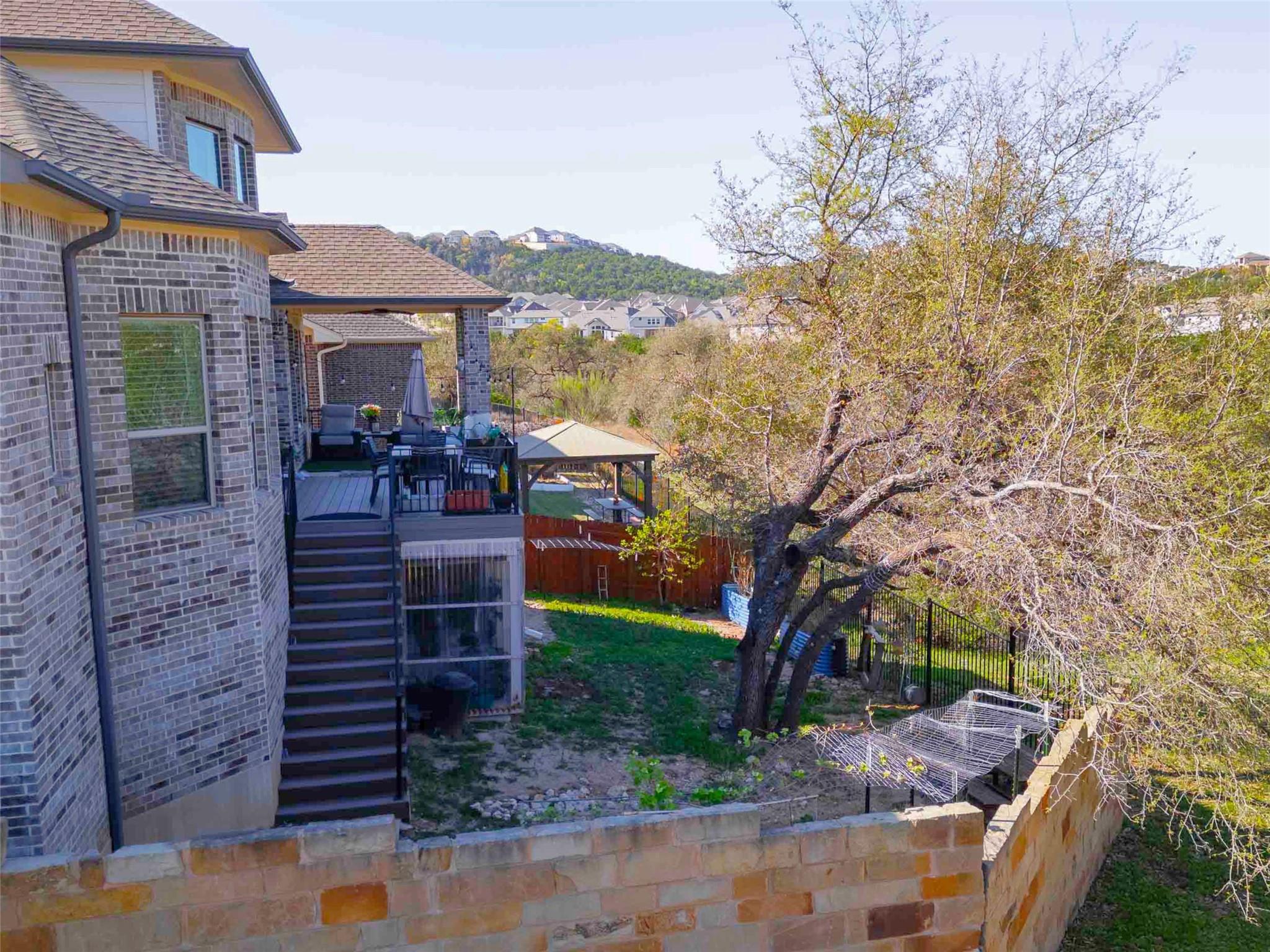 17821 Limestone Spring Ln, Austin, TX 78738