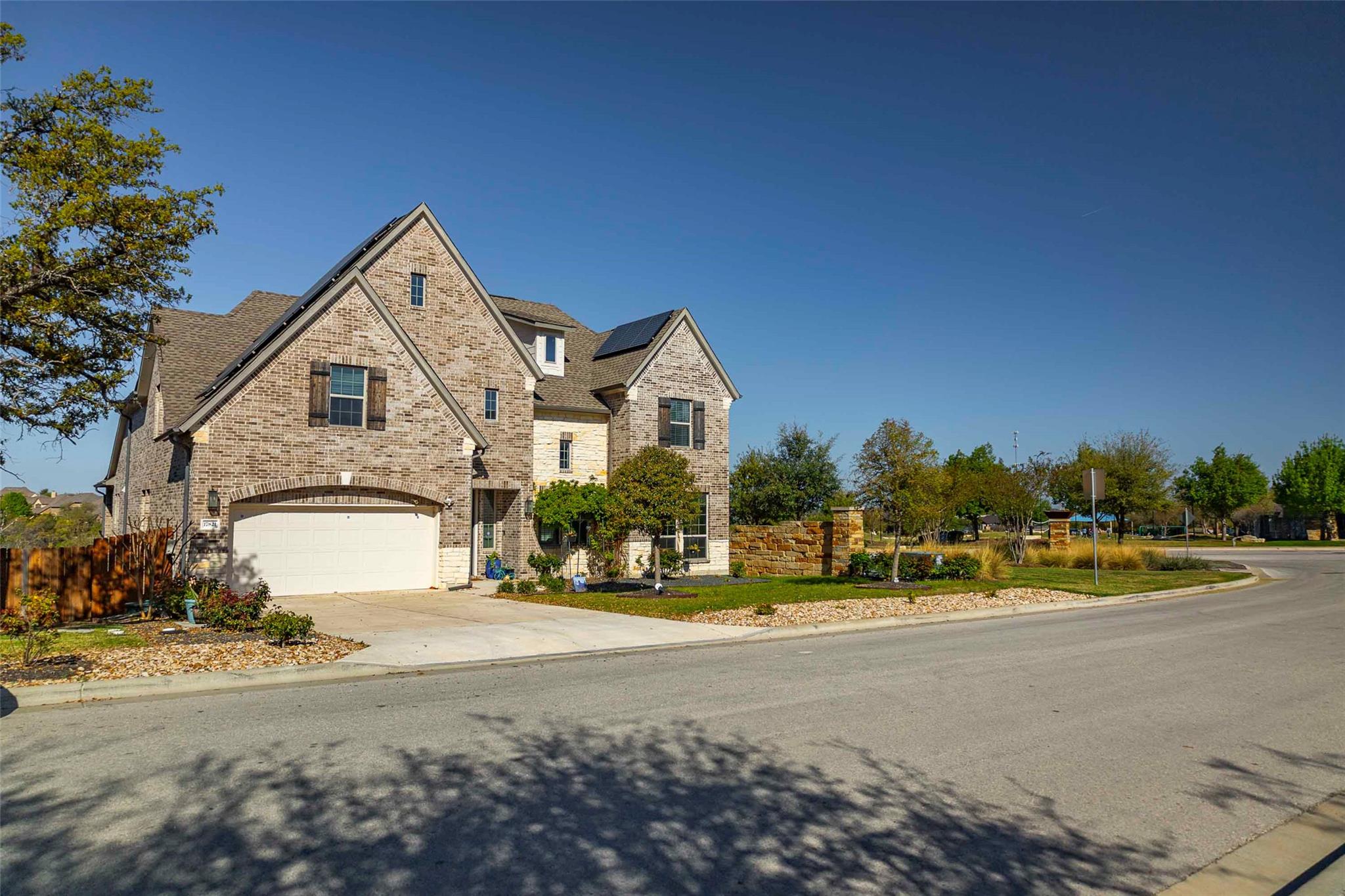 17821 Limestone Spring Ln, Austin, TX 78738