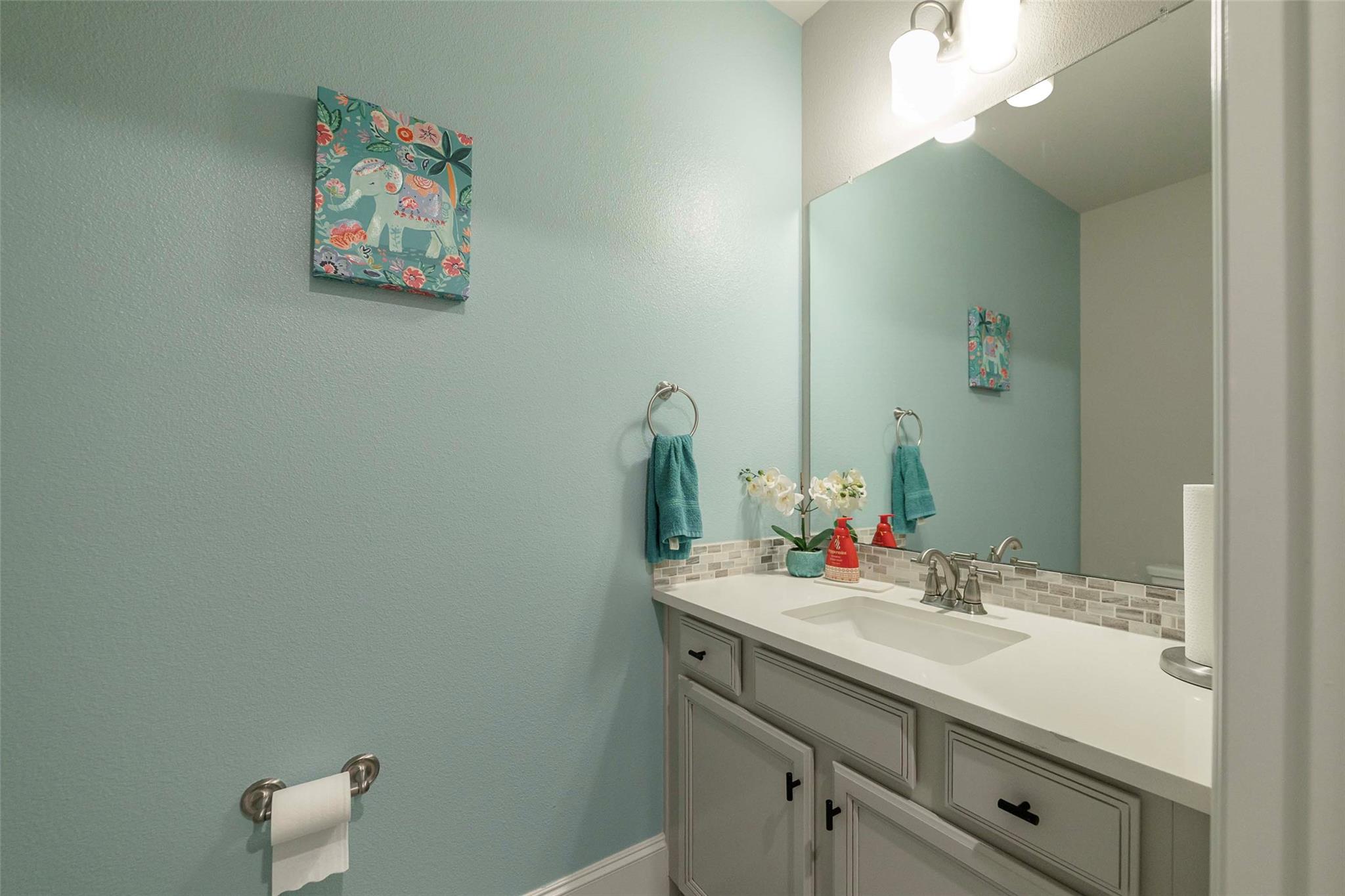 17821 Limestone Spring Ln, Austin, TX 78738