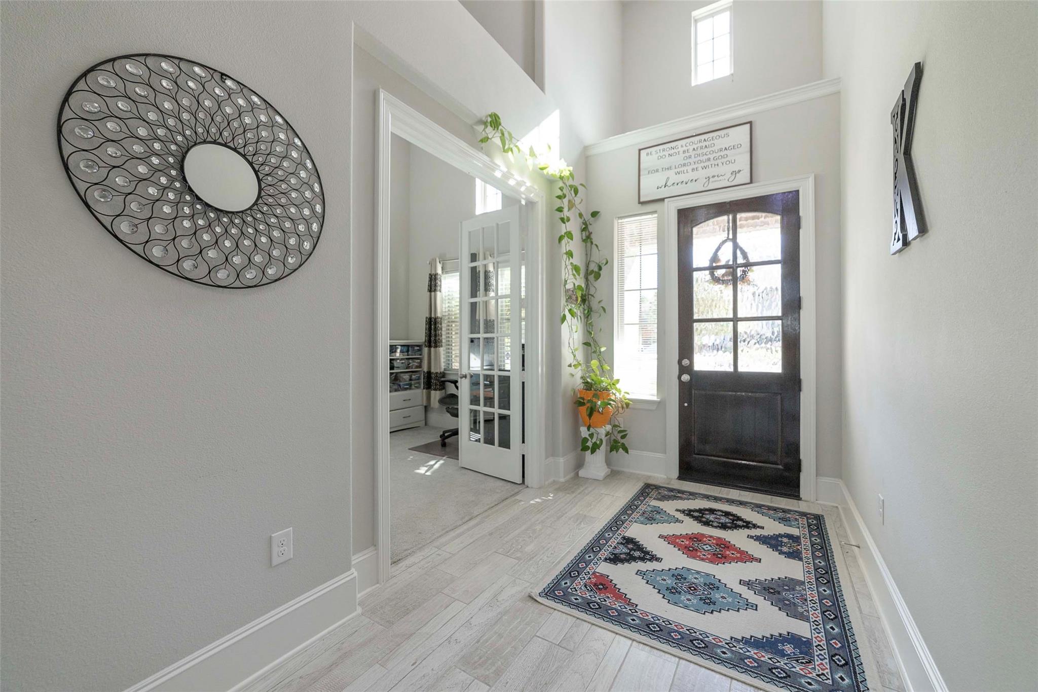 17821 Limestone Spring Ln, Austin, TX 78738