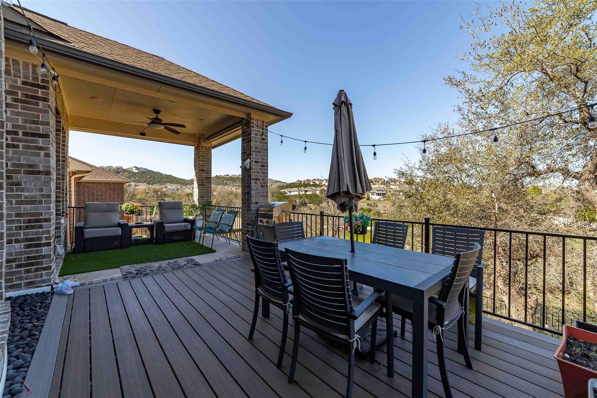 17821 Limestone Spring Ln, Austin, TX 78738