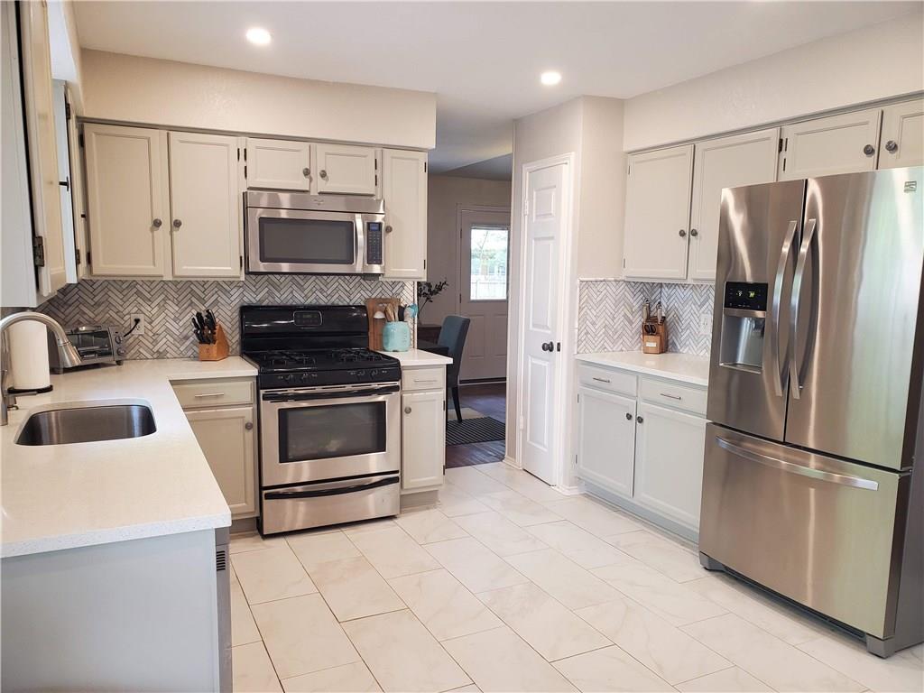 1809 Dayflower Trce, Cedar Park, TX 78613