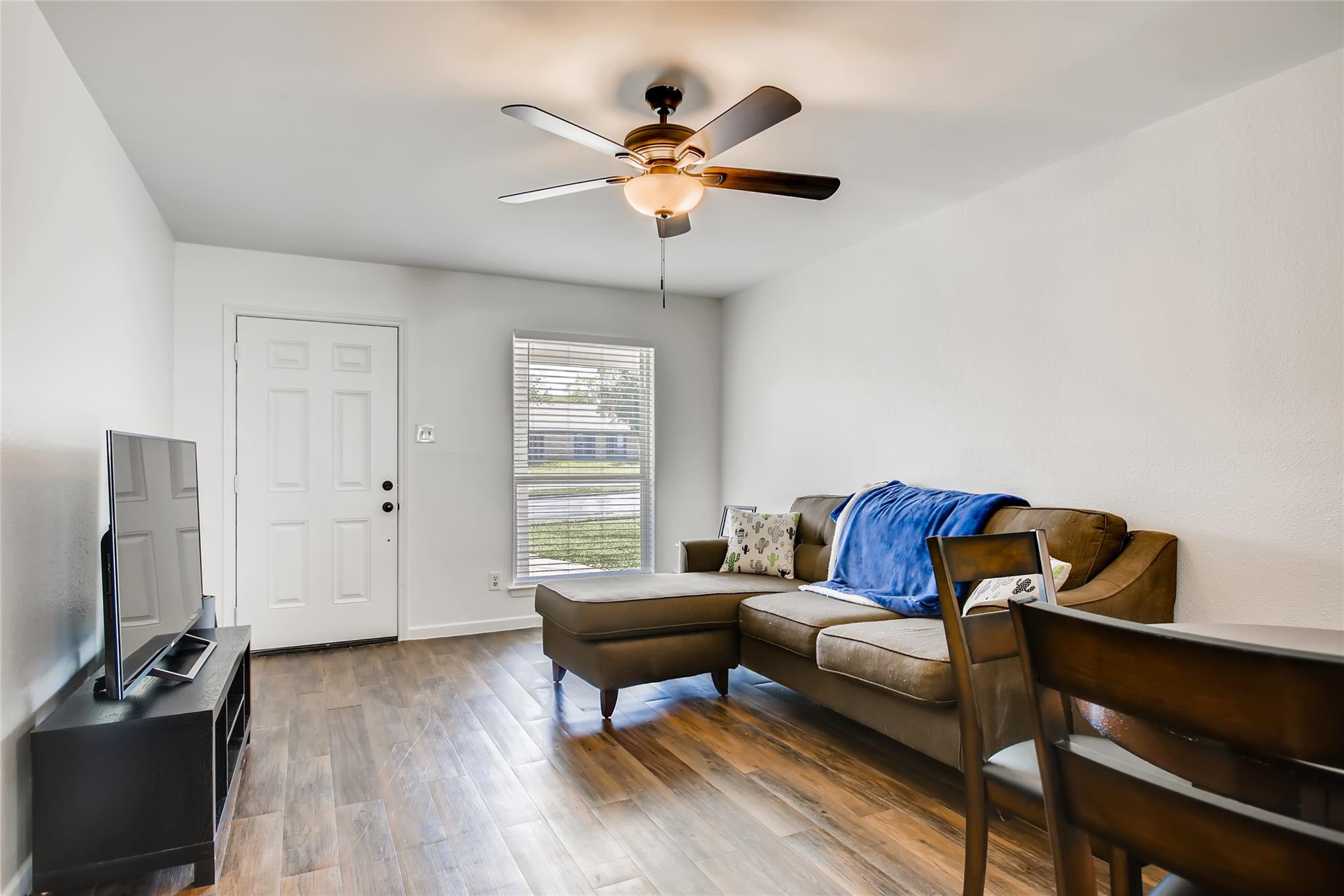 312 W William Cannon Dr # A & B, Austin, TX 78745