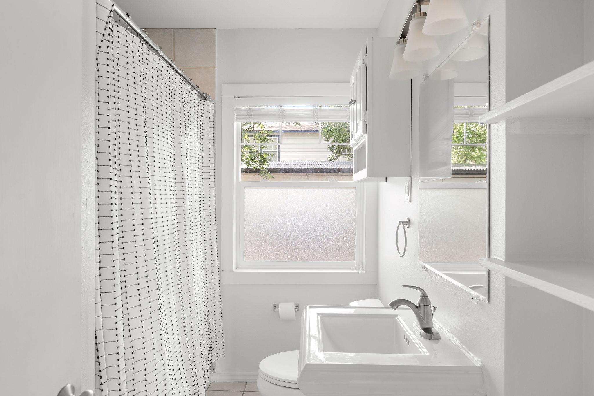 506 W 51st St # A, Austin, TX 78751