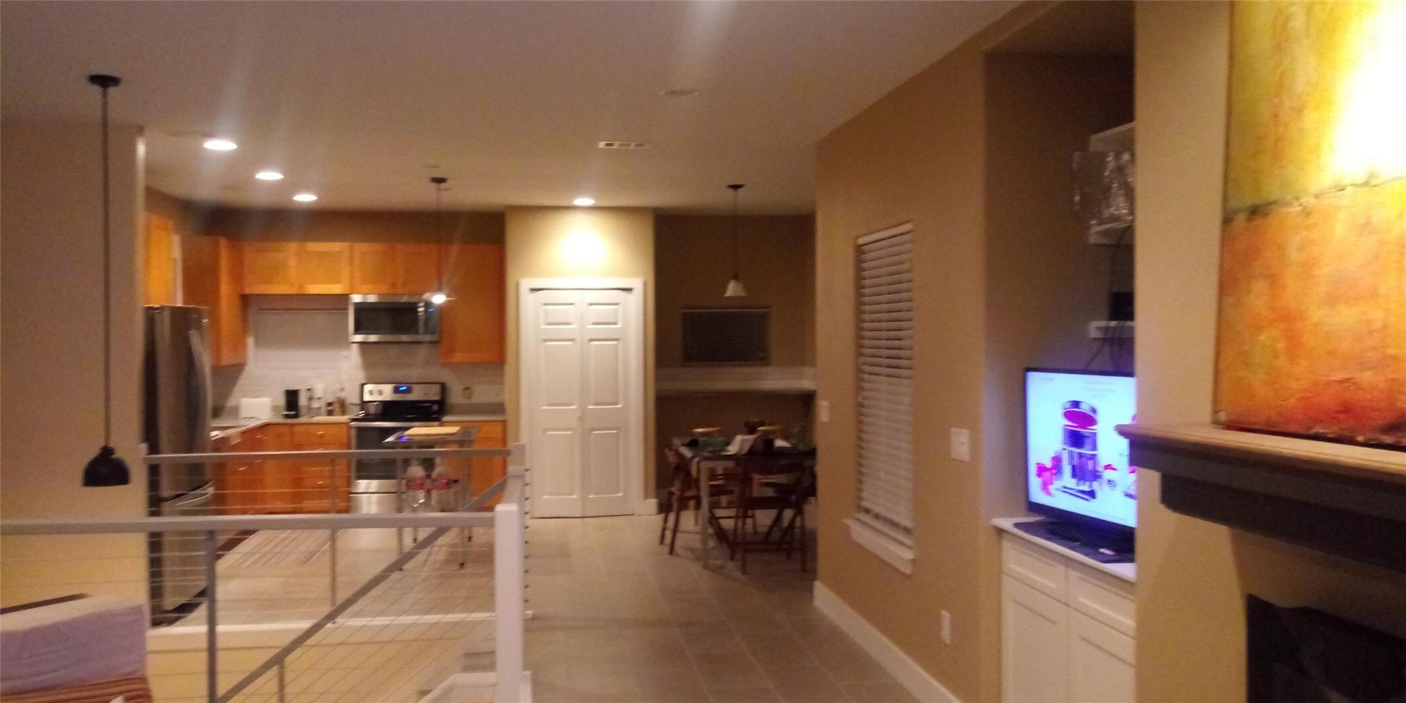 204 Mountain Home Rd, Horseshoe Bay, TX 78657