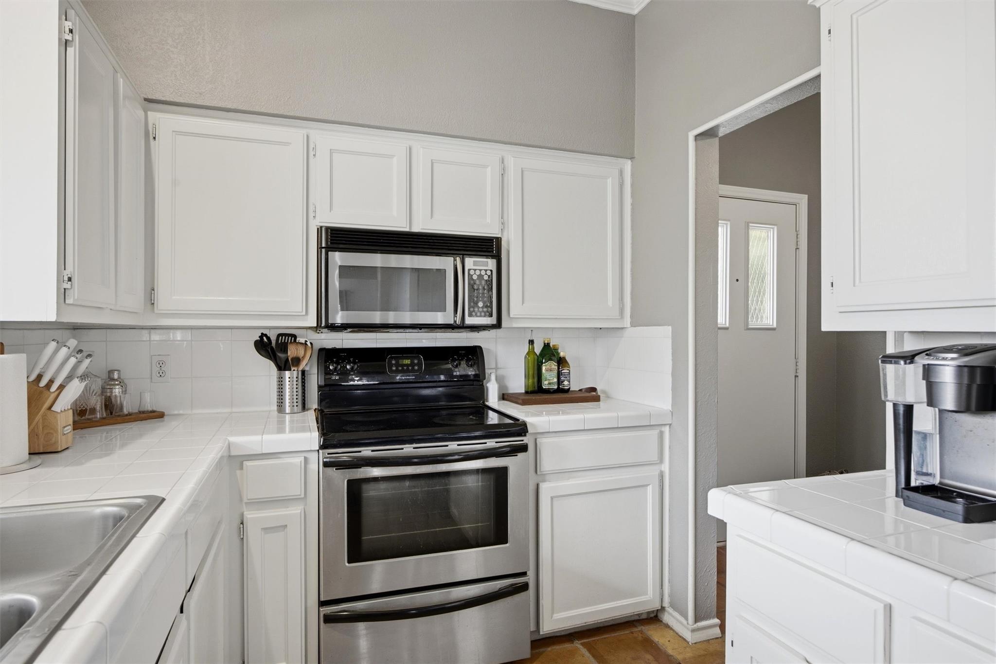 1404 Norwalk Ln # 201, Austin, TX 78703